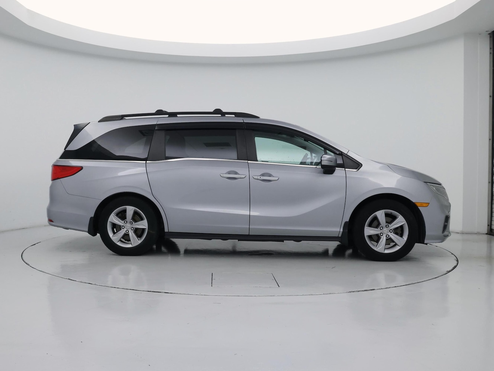 2019 Honda Odyssey EX-L - Photo 8