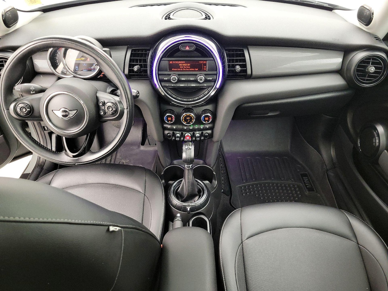 Photo 10