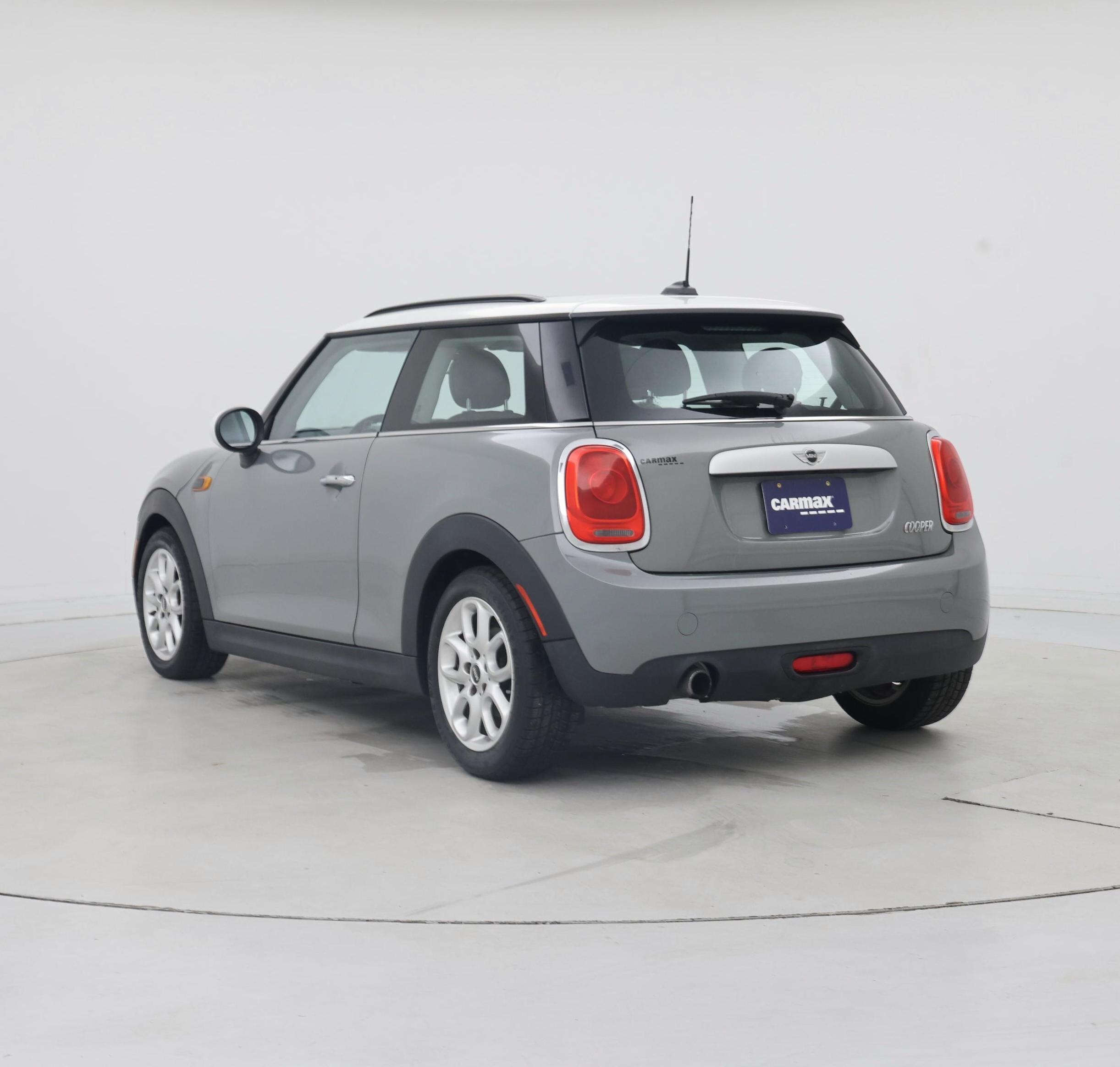 Thumbnail: 2015 MINI Cooper Hardtop - 2