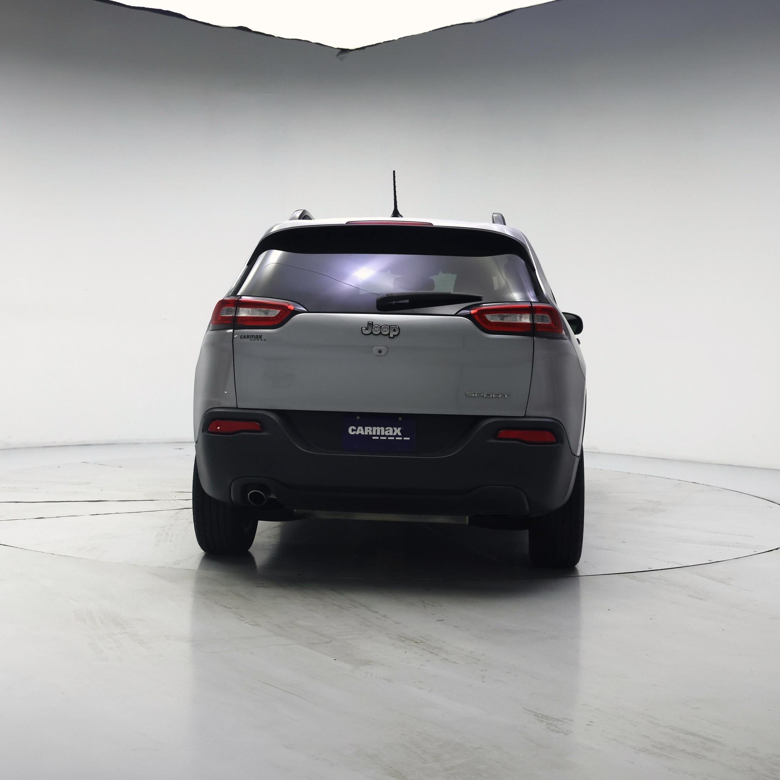Thumbnail: 2016 Jeep Cherokee - 6
