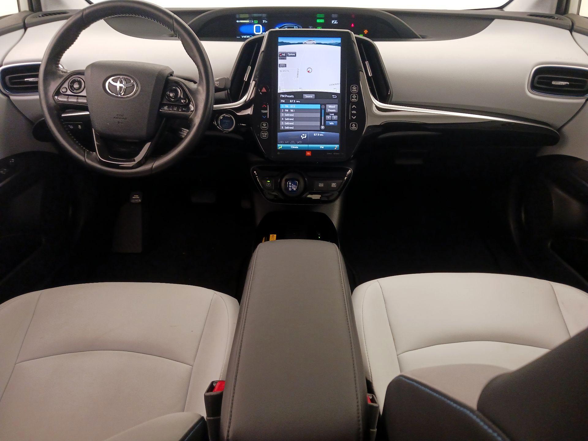 Thumbnail: 2019 Toyota Prius - 9