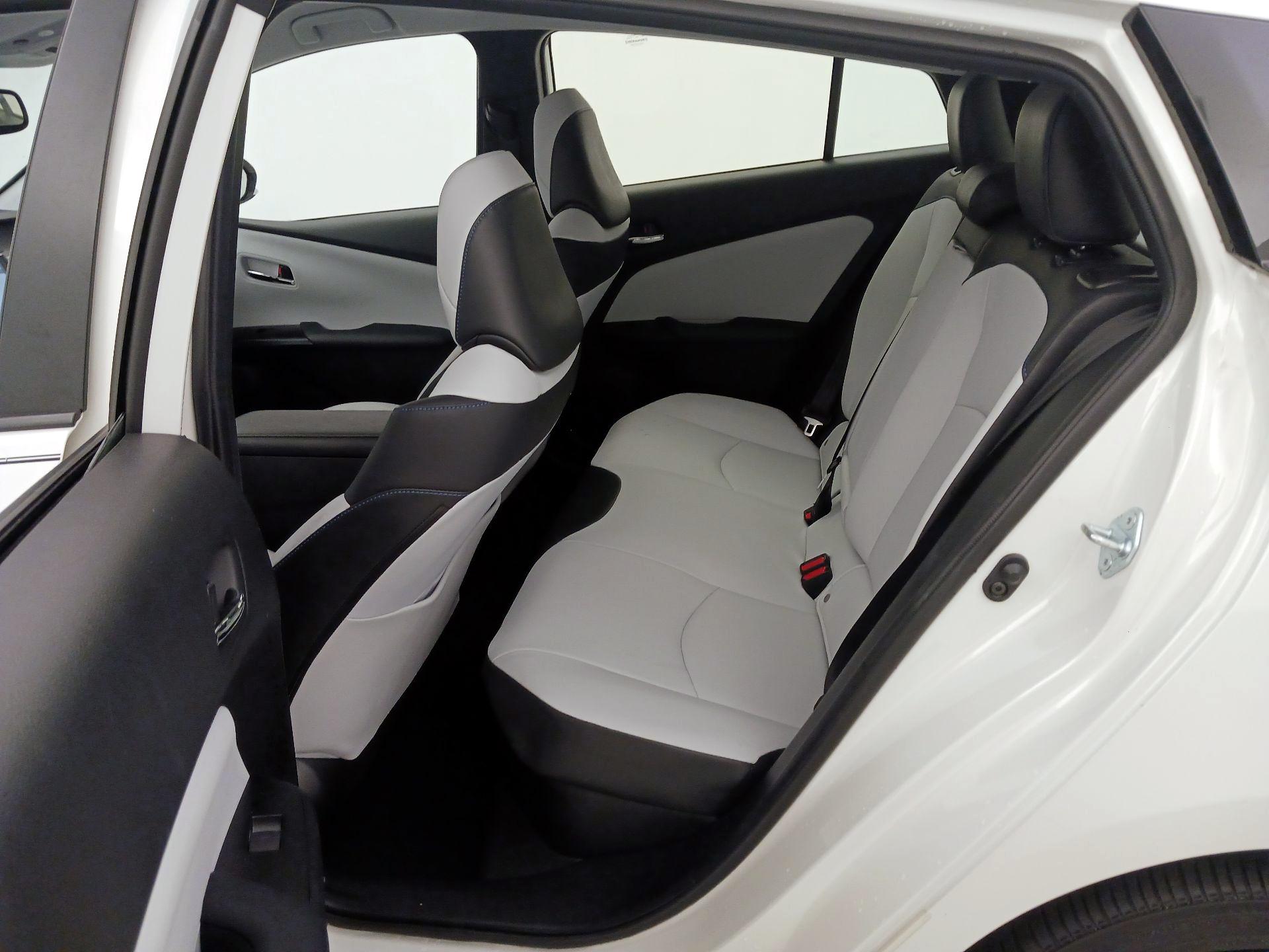 Thumbnail: 2019 Toyota Prius - 20