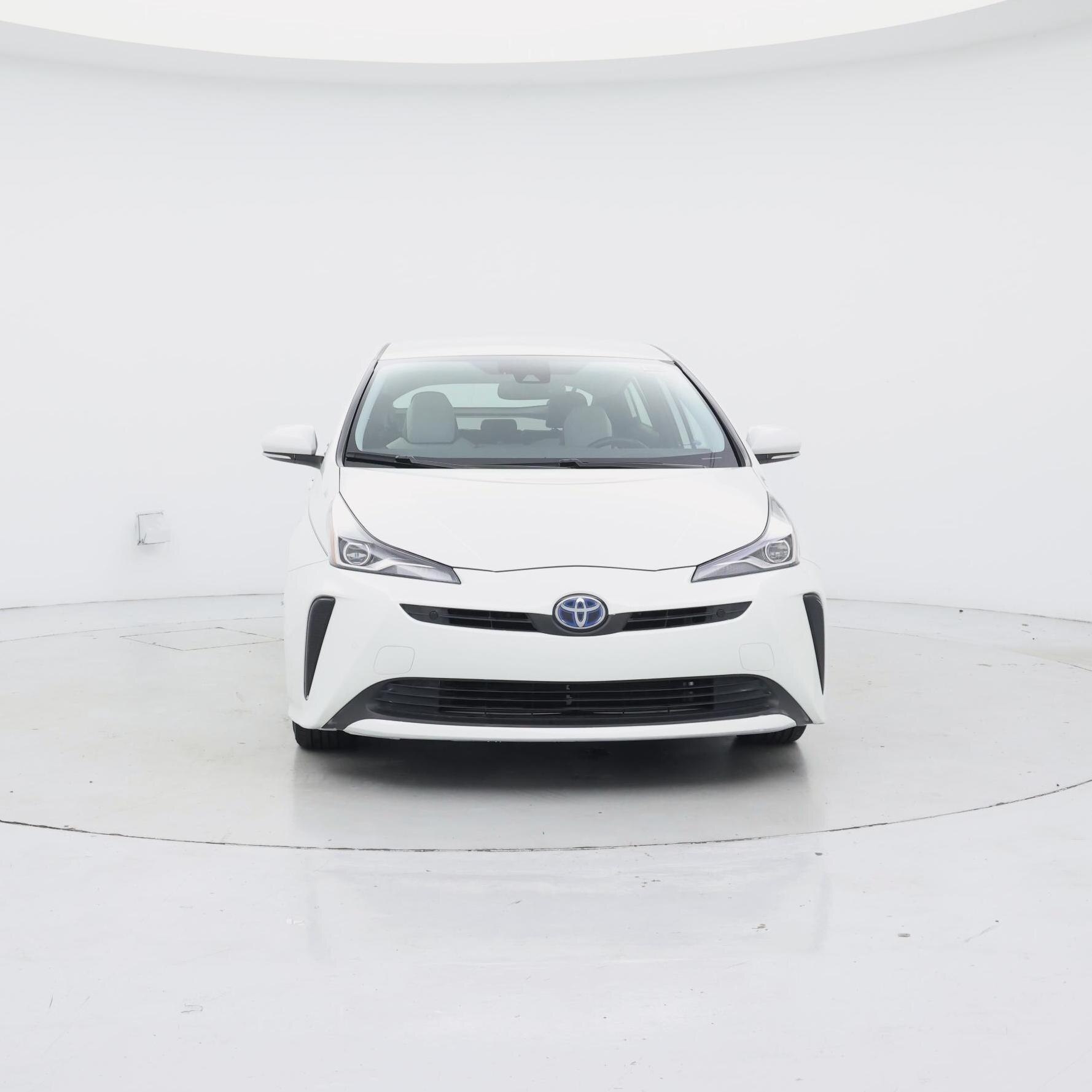 Thumbnail: 2019 Toyota Prius - 5