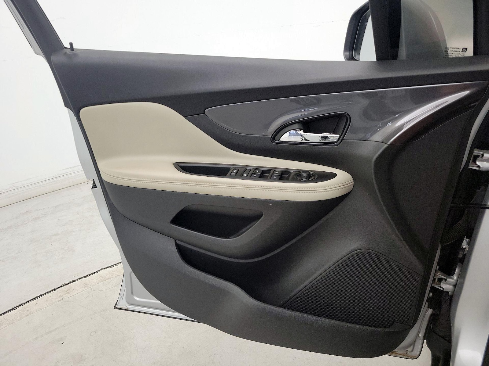 2022 Buick Encore Preferred - Photo 13