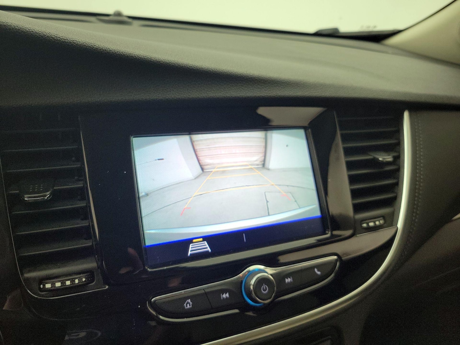 2022 Buick Encore Preferred - Photo 15