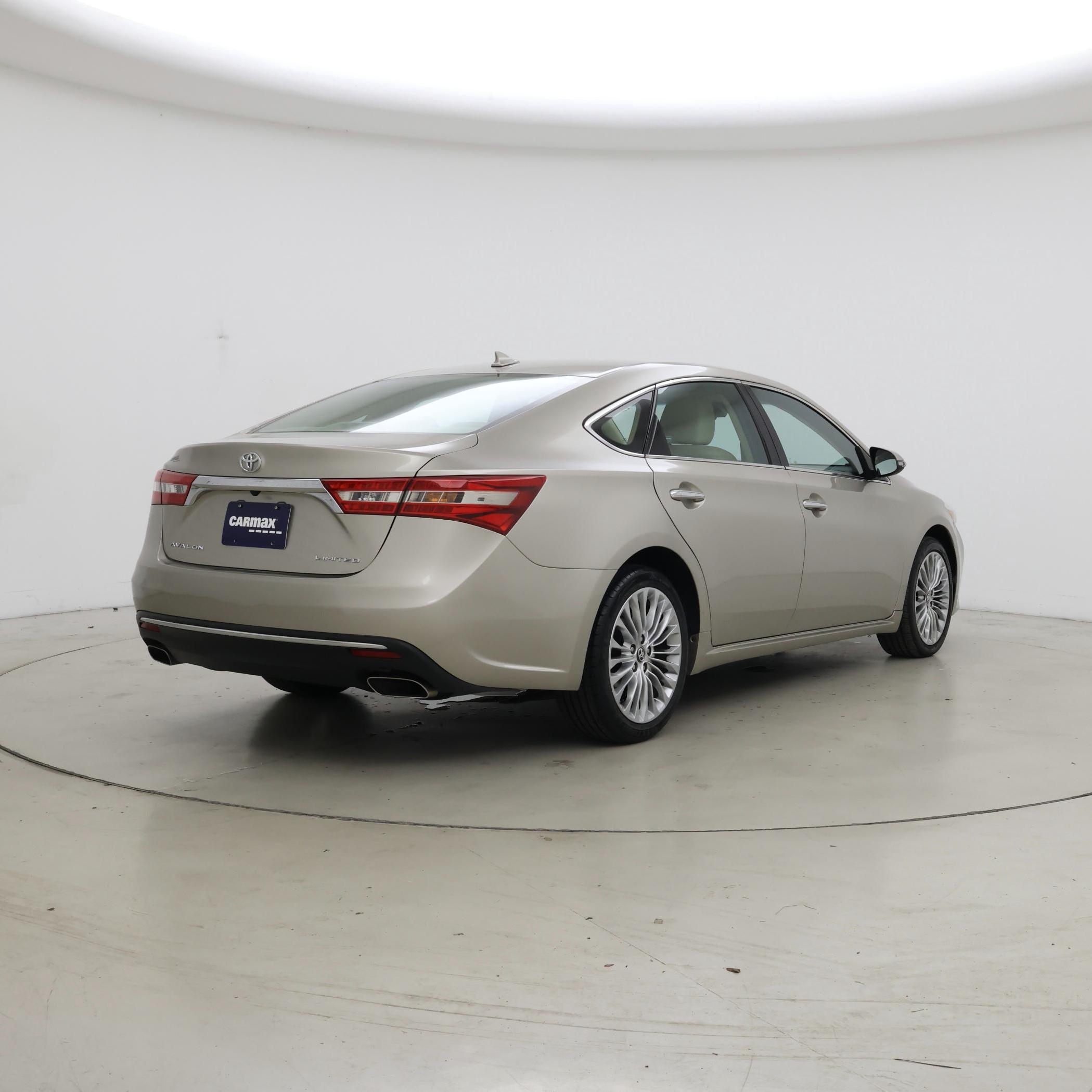 Thumbnail: 2018 Toyota Avalon - 8