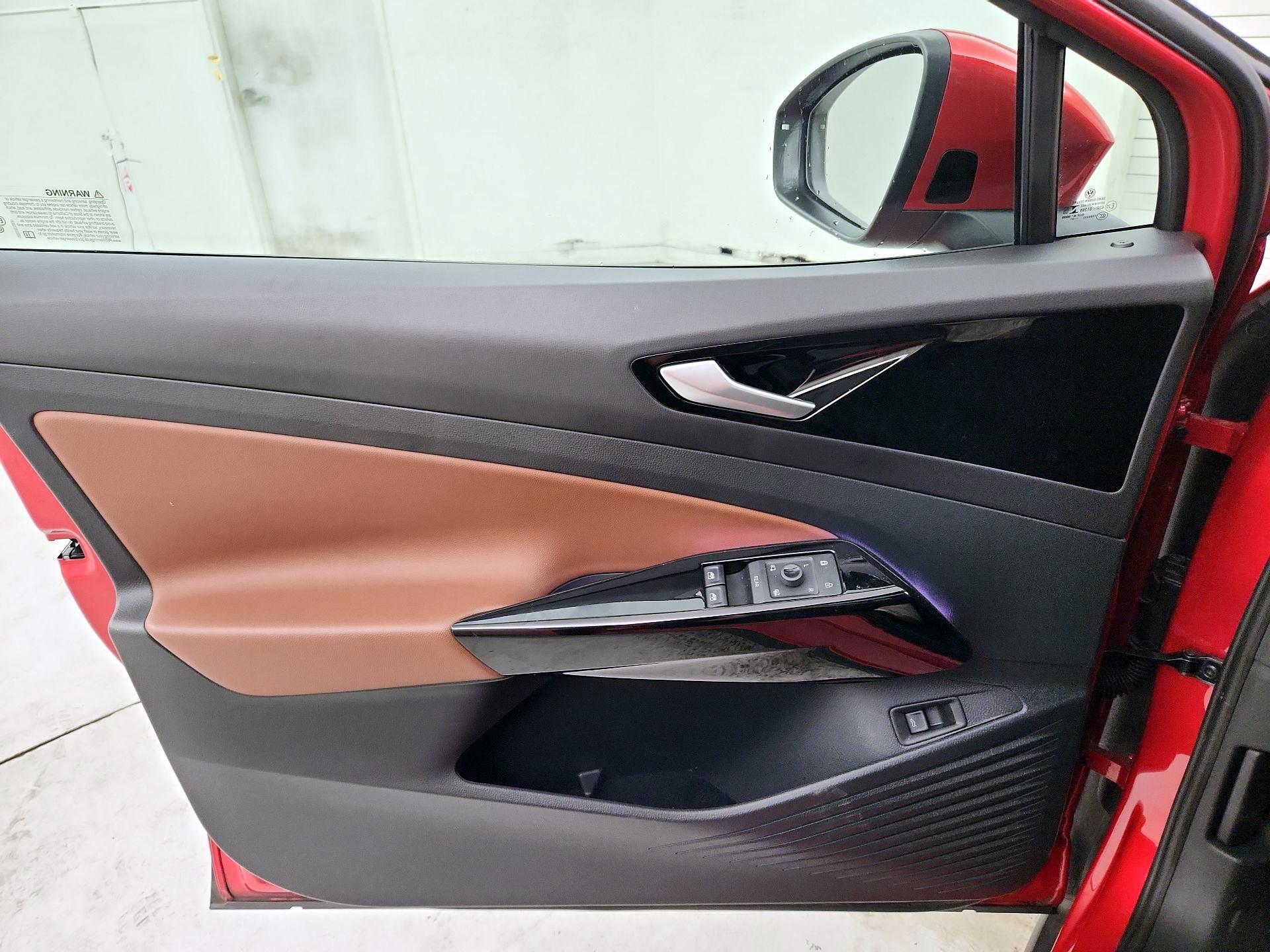 Thumbnail: 2021 Volkswagen ID.4 - 12