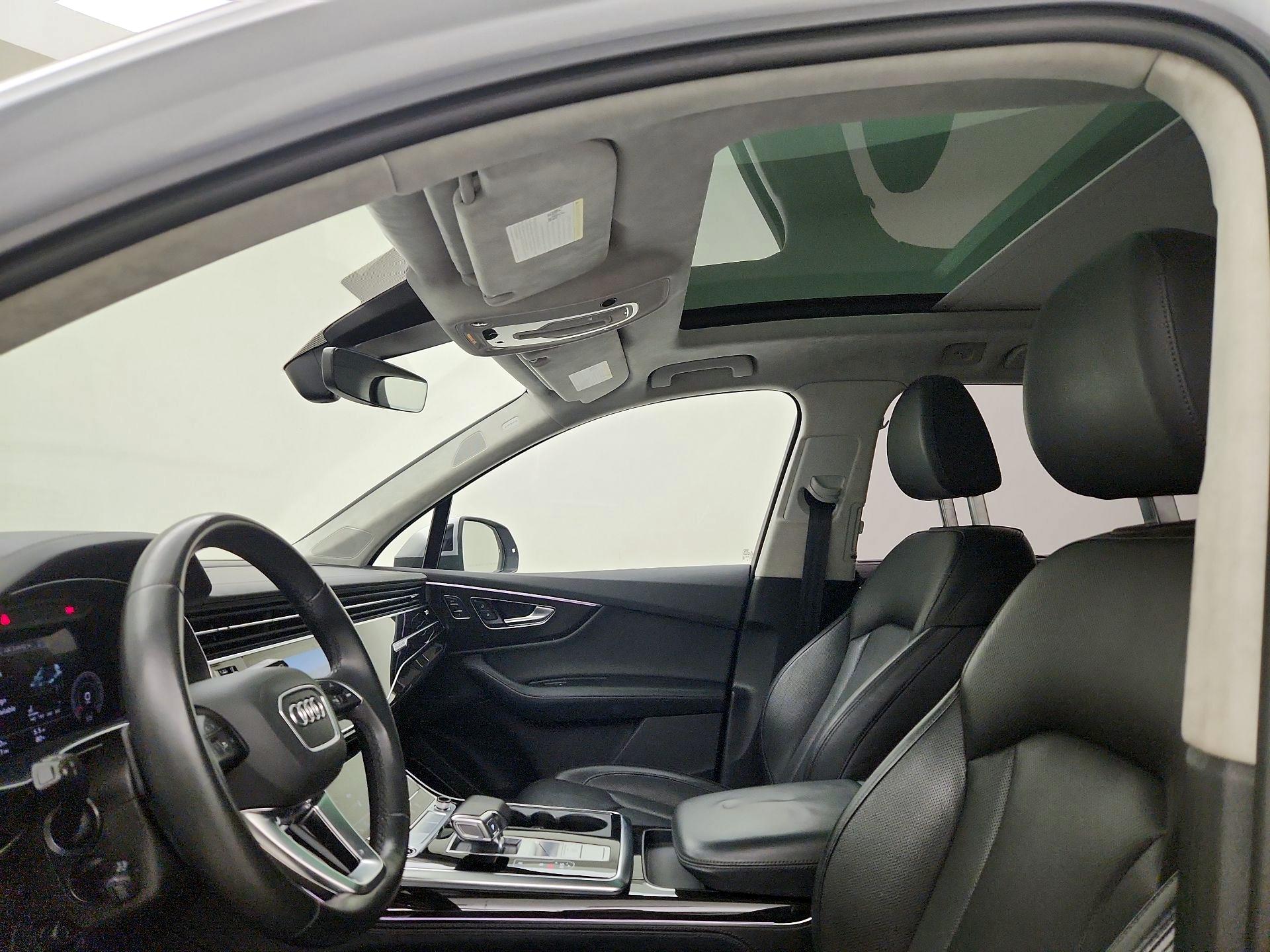 Thumbnail: 2022 Audi Q7 - 20