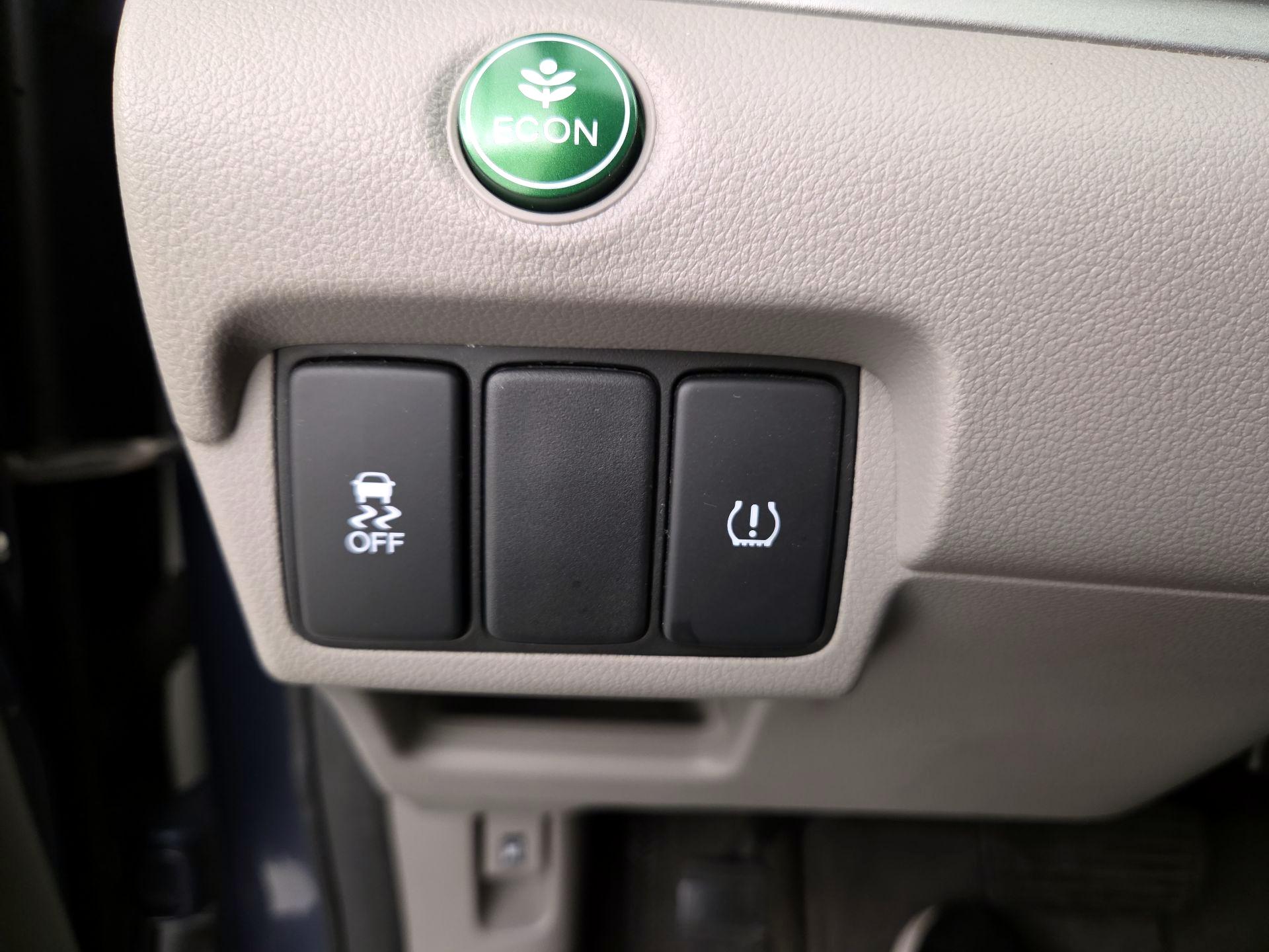 Thumbnail: 2014 Honda CR-V - 13