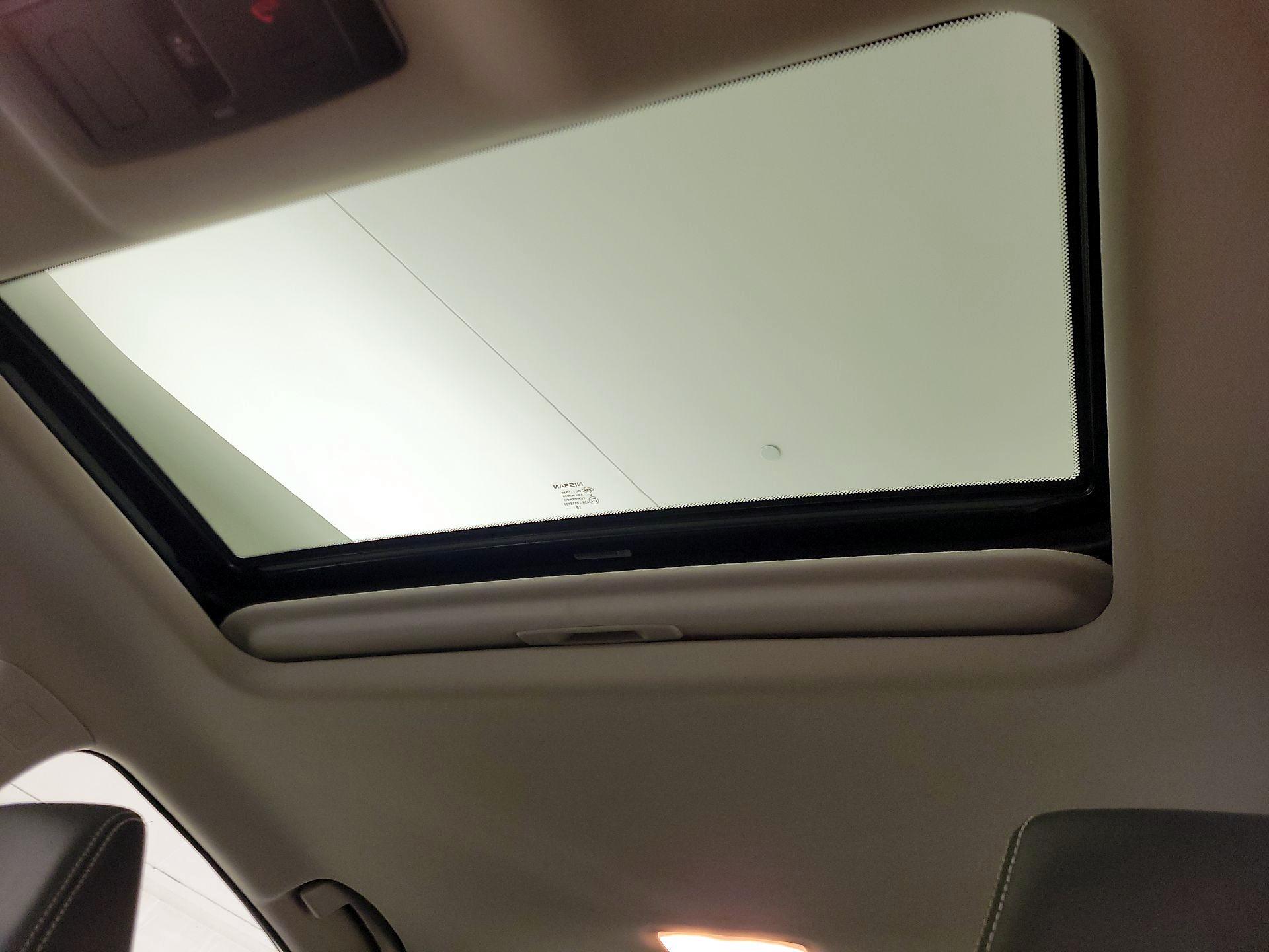 Thumbnail: 2019 Nissan Altima - 20