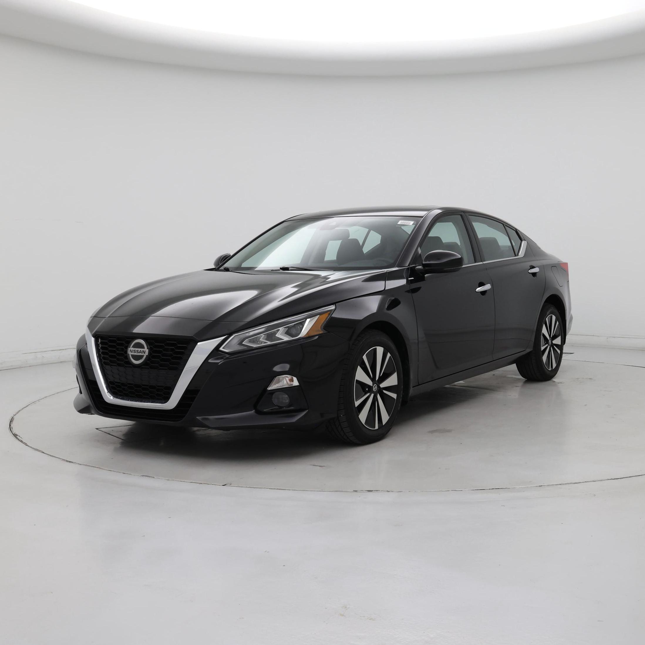 Thumbnail: 2019 Nissan Altima - 4
