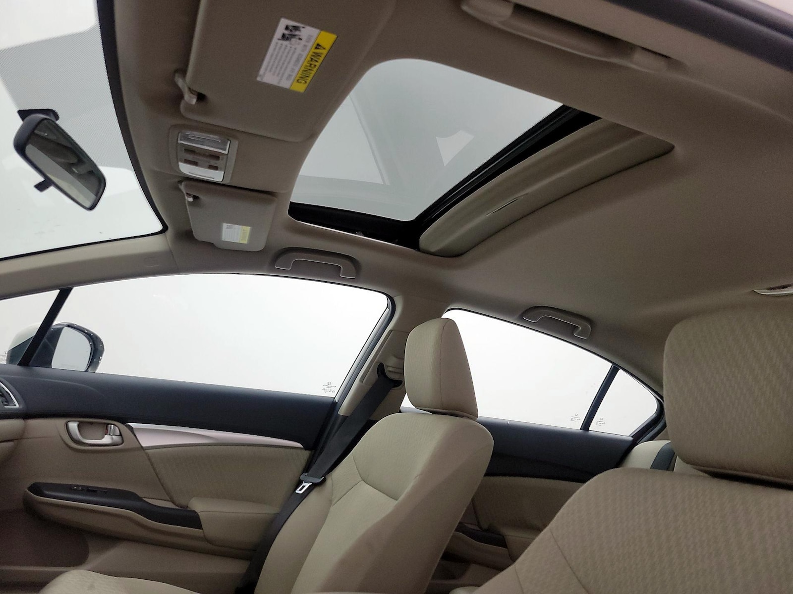 Sunroof(s) & Overhead Airbags