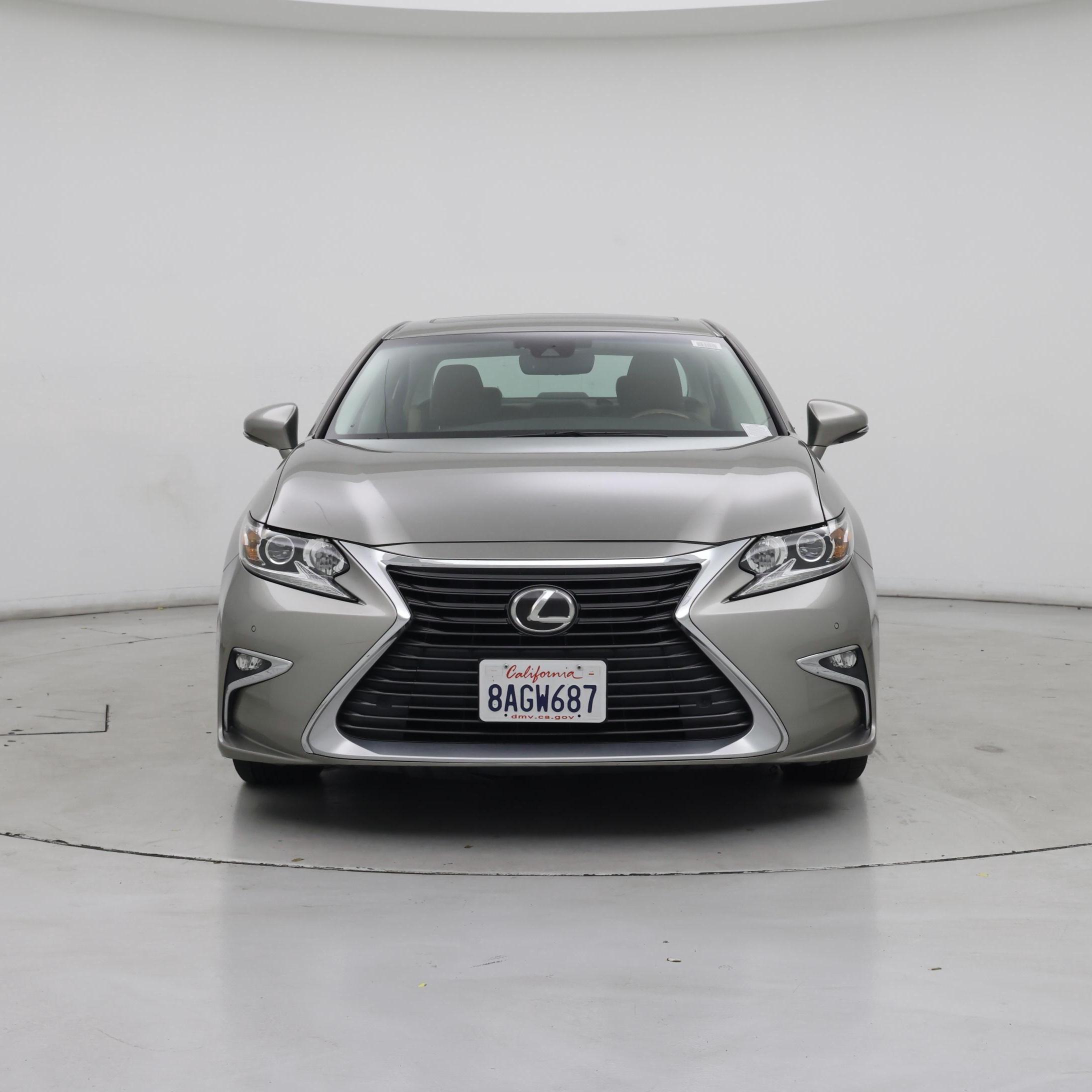 Thumbnail: 2017 Lexus ES - 5