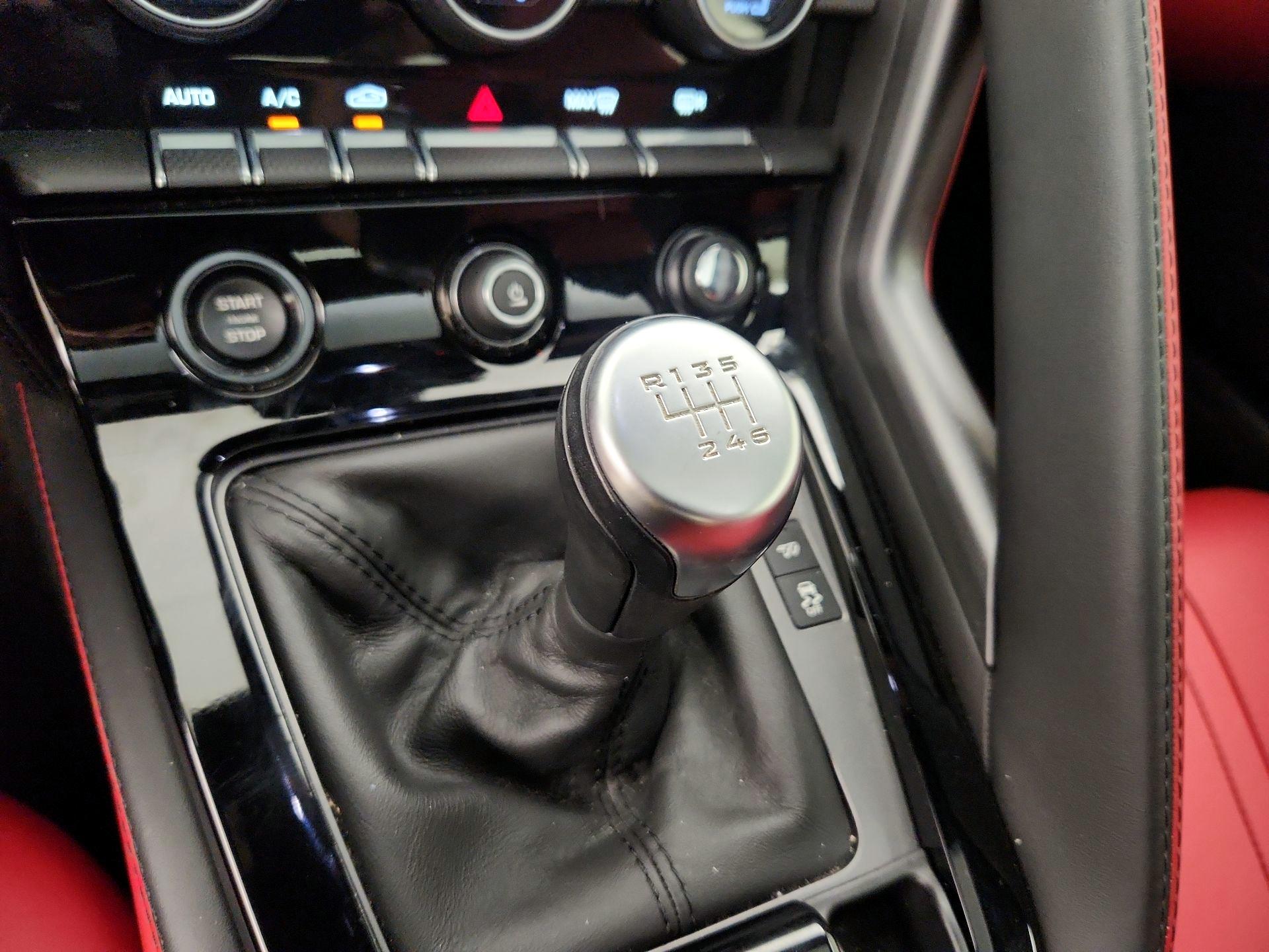 Thumbnail: 2016 Jaguar F-Type - 18