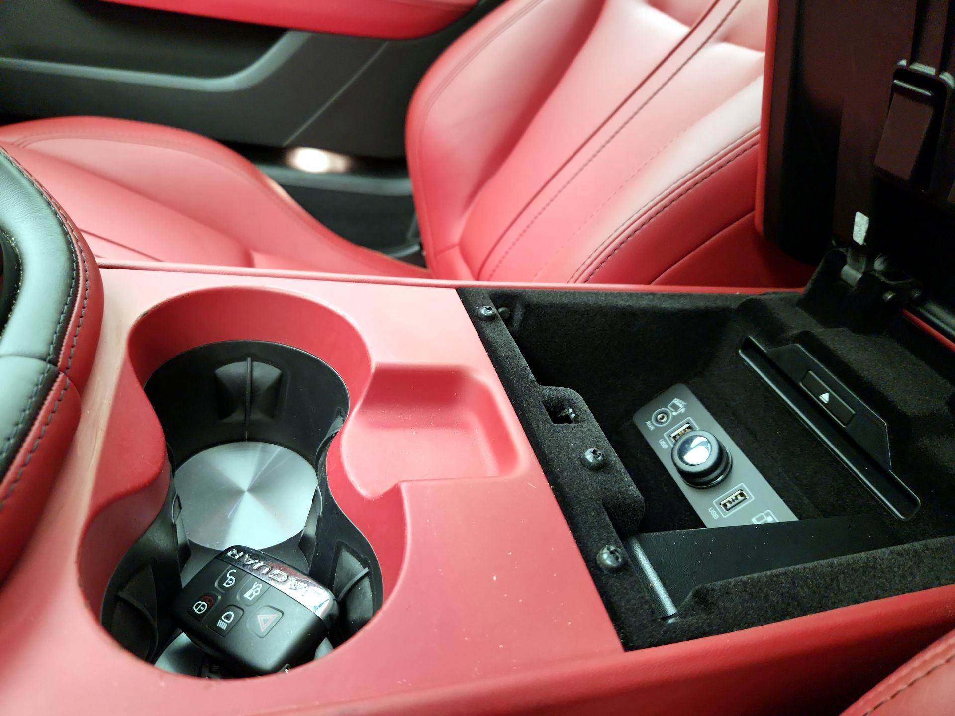 Thumbnail: 2016 Jaguar F-Type - 19