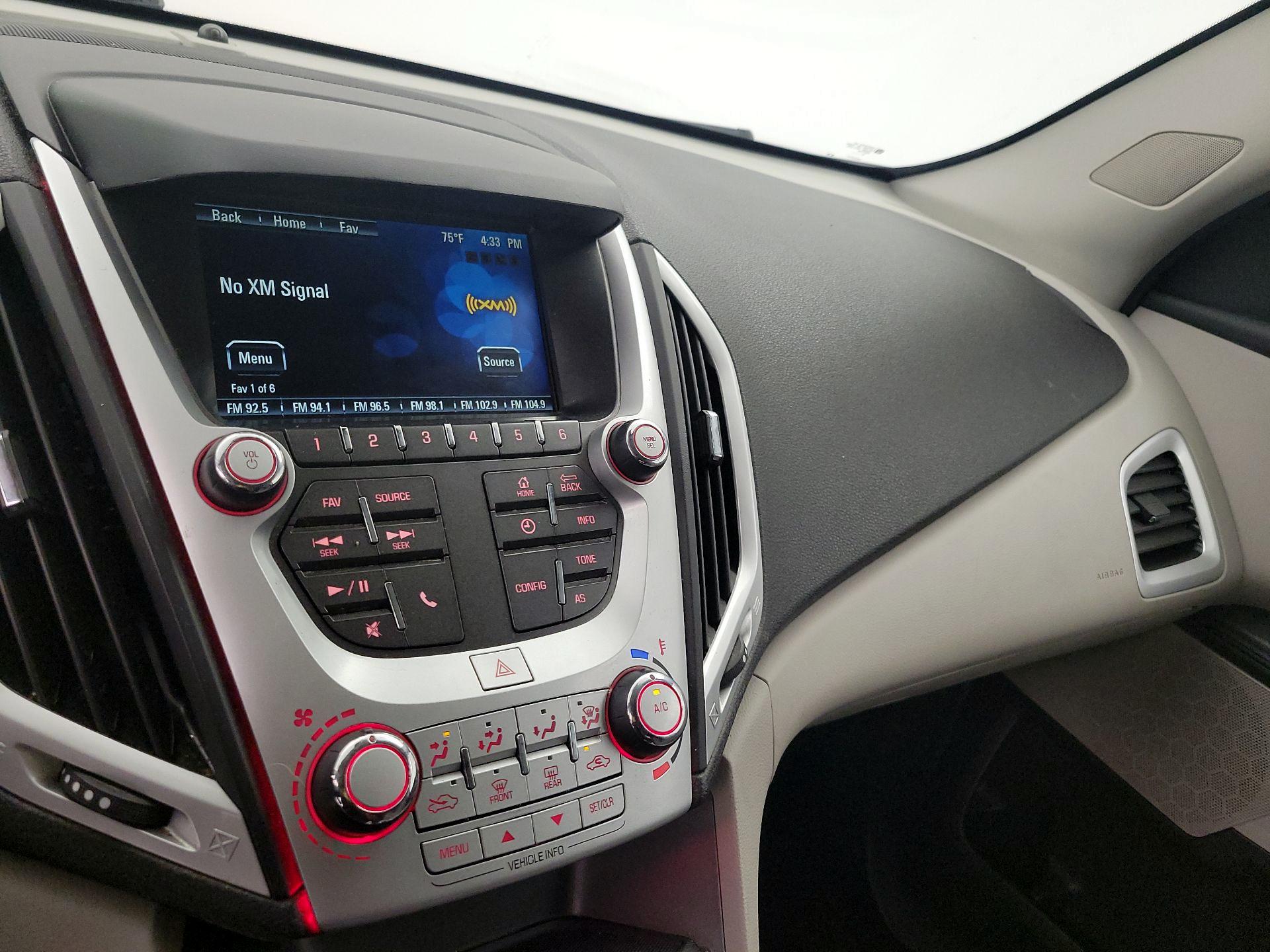 Thumbnail: 2017 GMC Terrain - 14