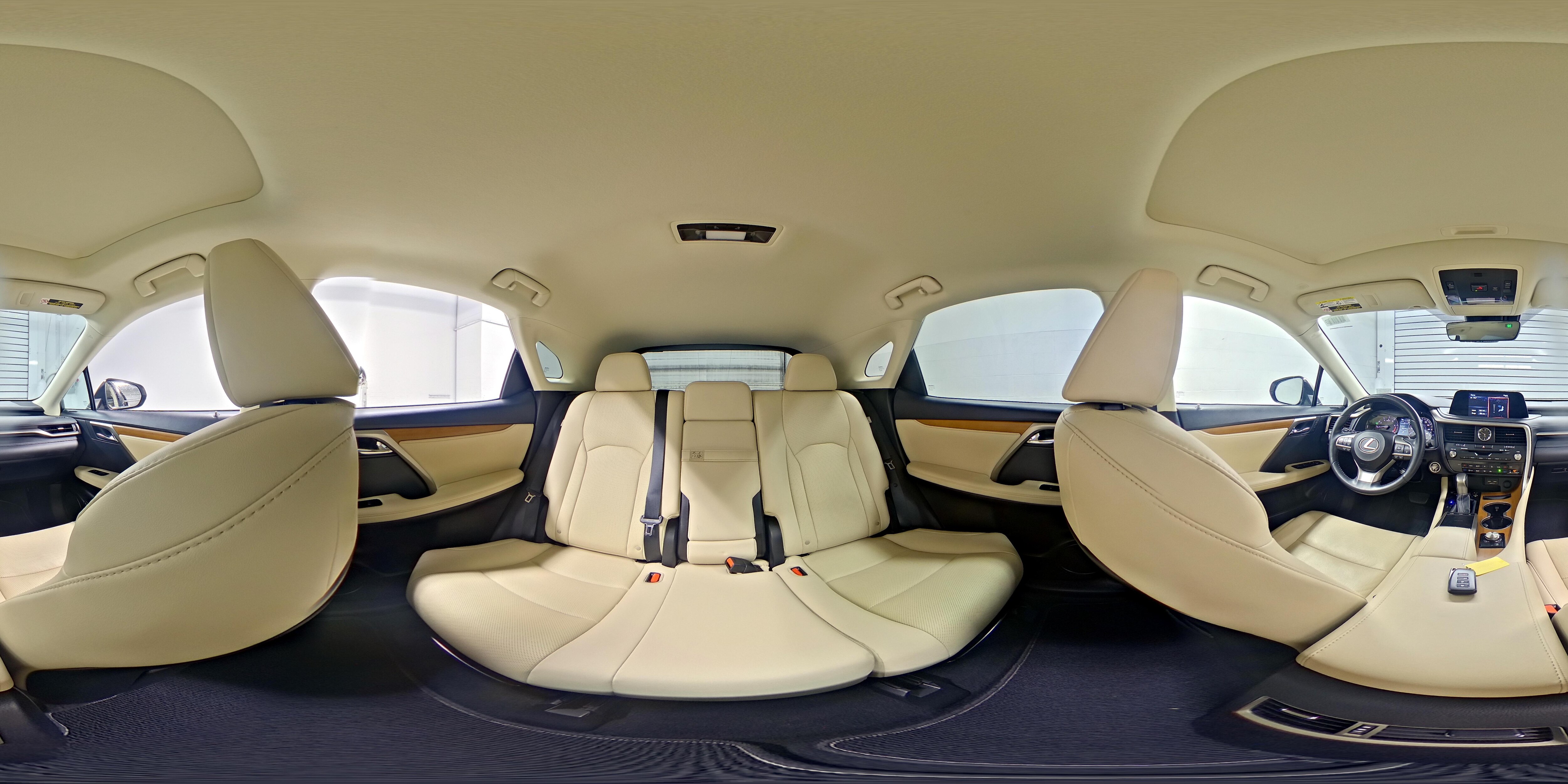 2021 Lexus RX 350 - Photo 23