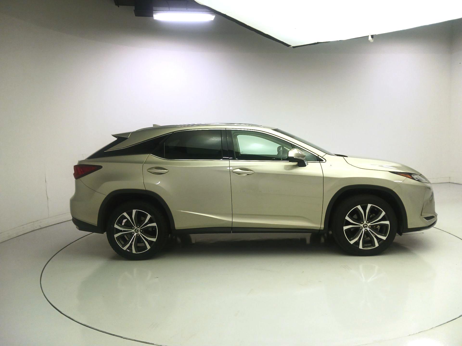 Thumbnail: 2021 Lexus RX - 4