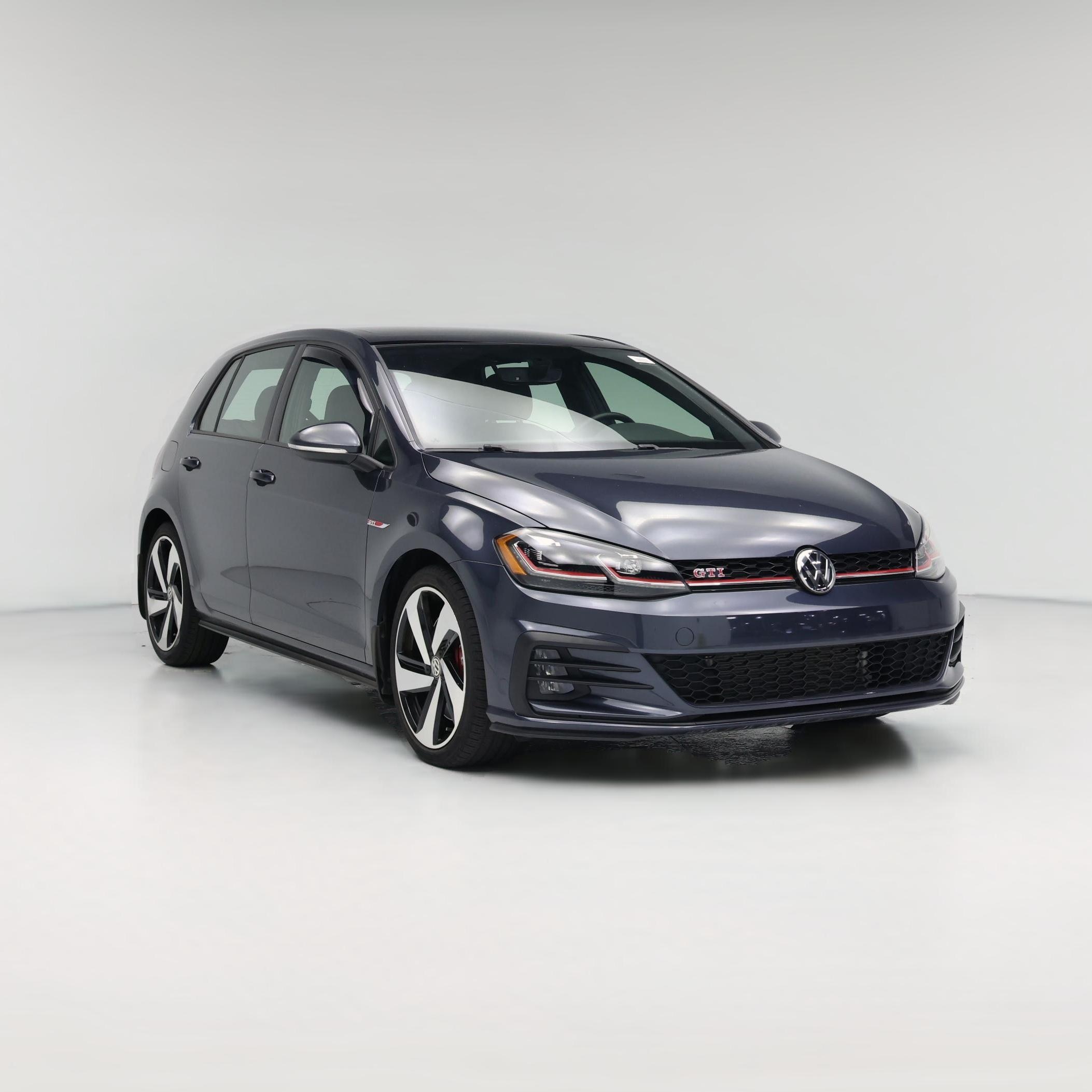 Thumbnail: 2020 Volkswagen Golf - 1