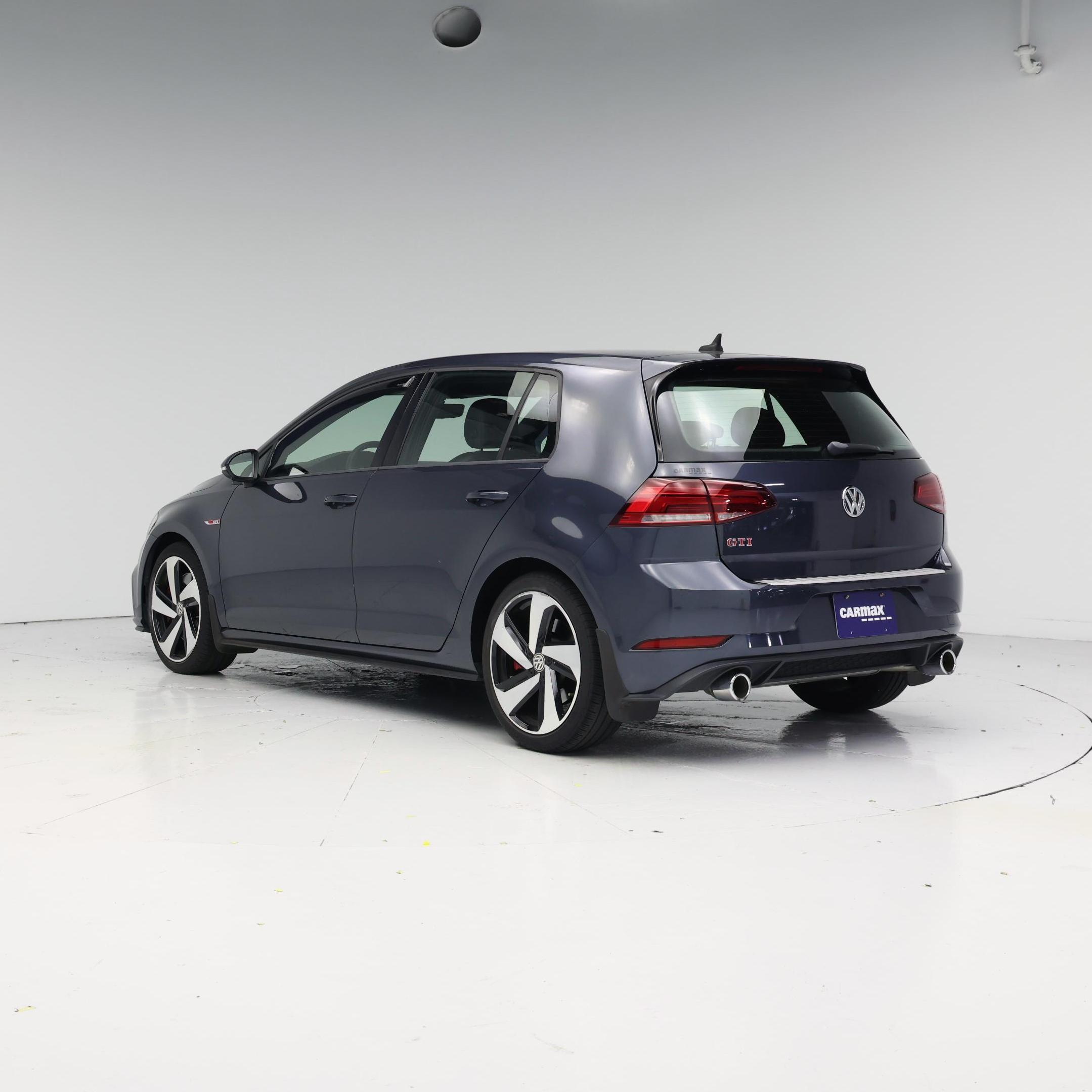 Thumbnail: 2020 Volkswagen Golf - 2