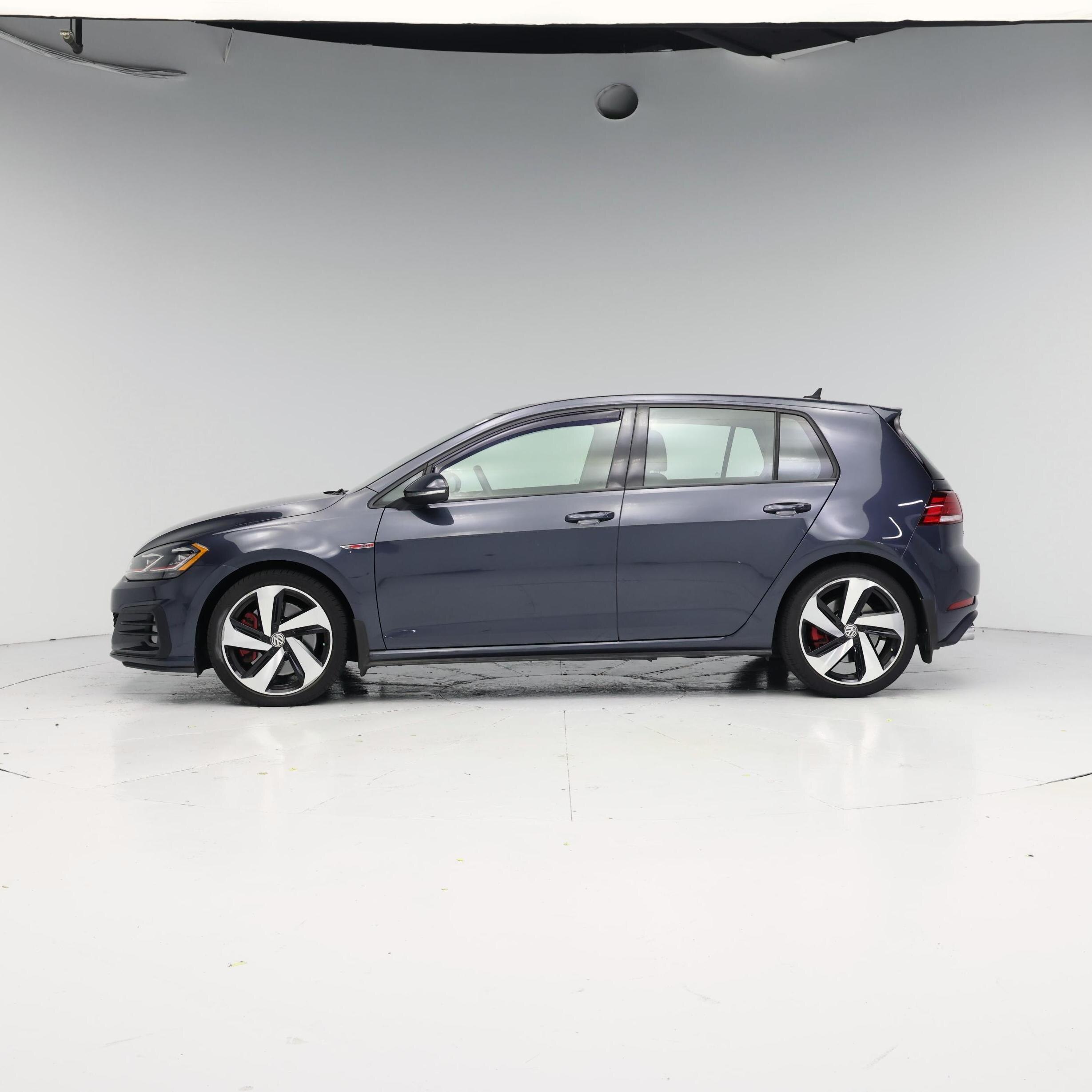 Thumbnail: 2020 Volkswagen Golf - 3