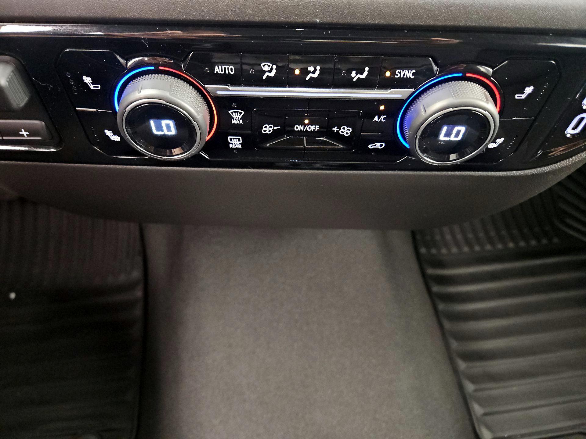 Thumbnail: 2025 Chevrolet Silverado 1500 - 16