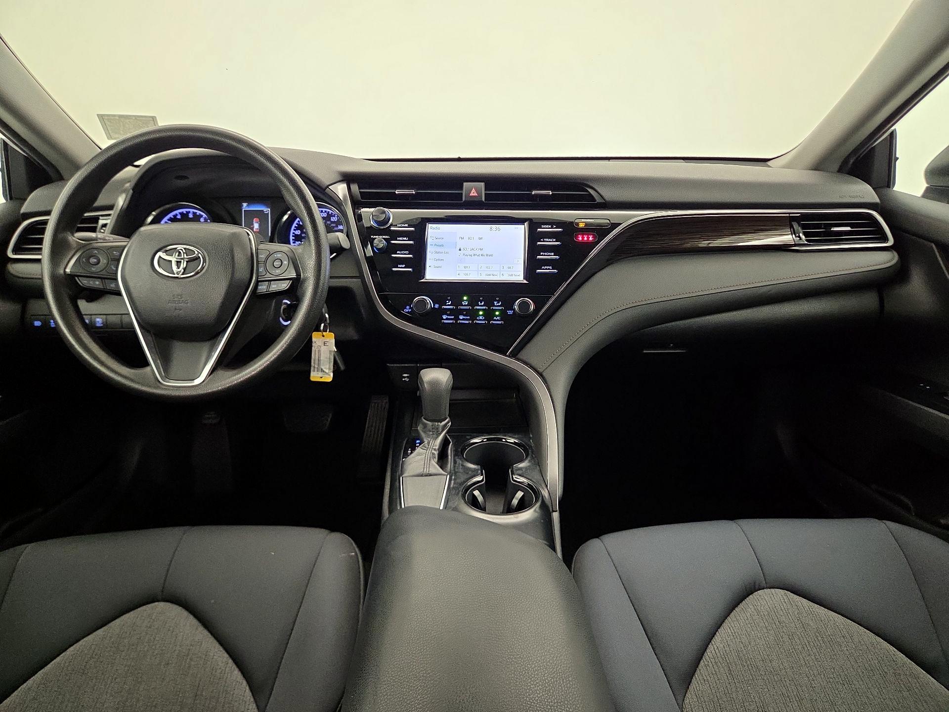 Thumbnail: 2019 Toyota Camry - 9
