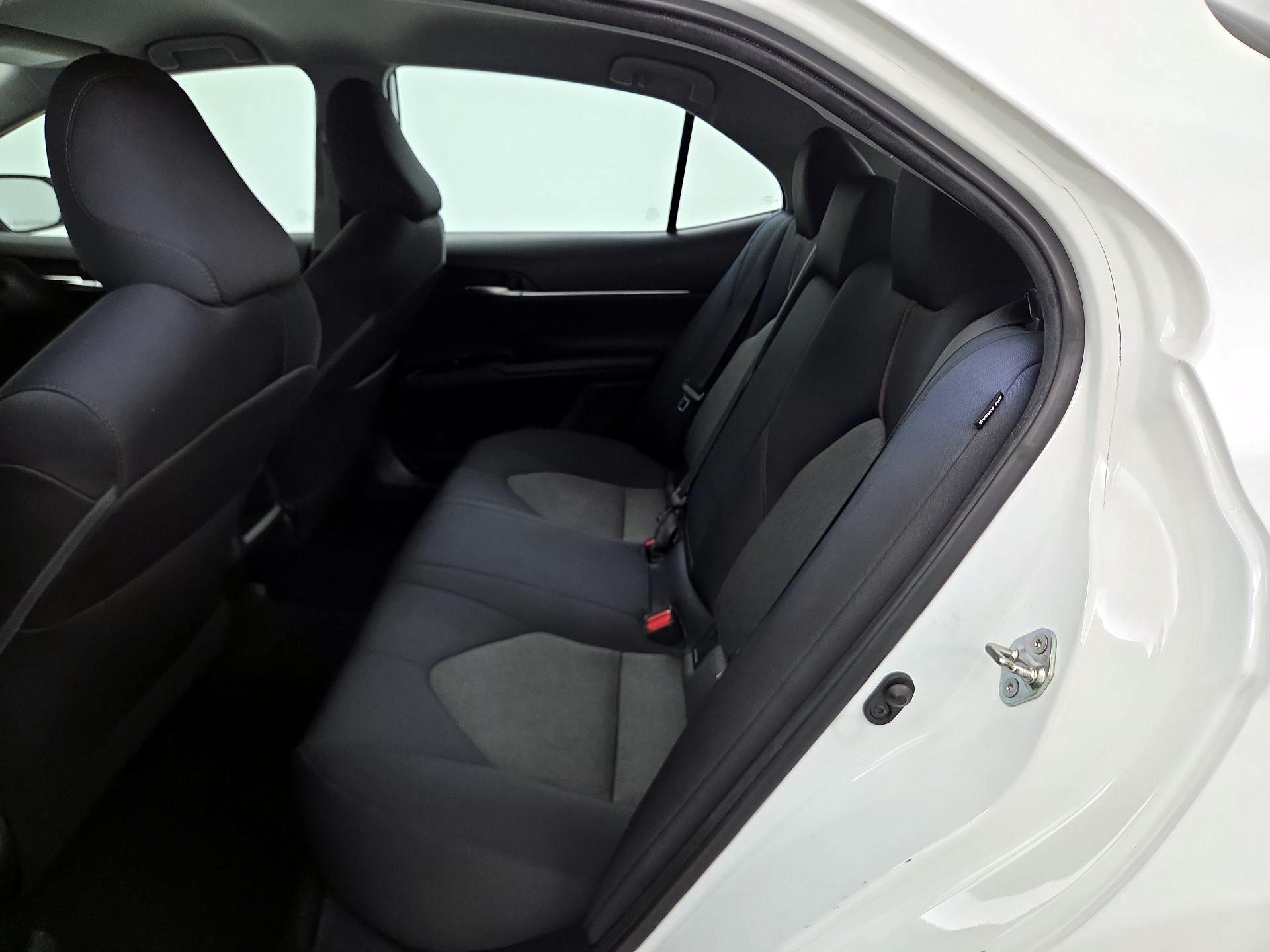 Thumbnail: 2019 Toyota Camry - 19