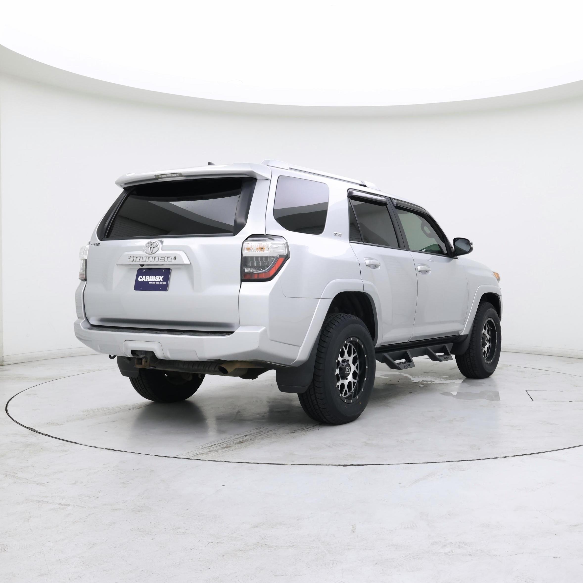 Thumbnail: 2018 Toyota 4Runner - 8