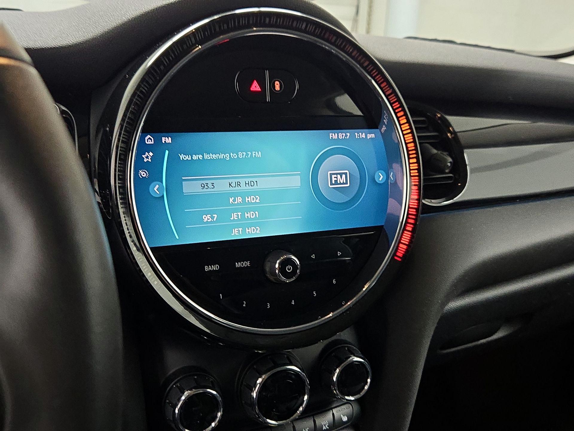 Thumbnail: 2022 MINI Cooper Hardtop - 16