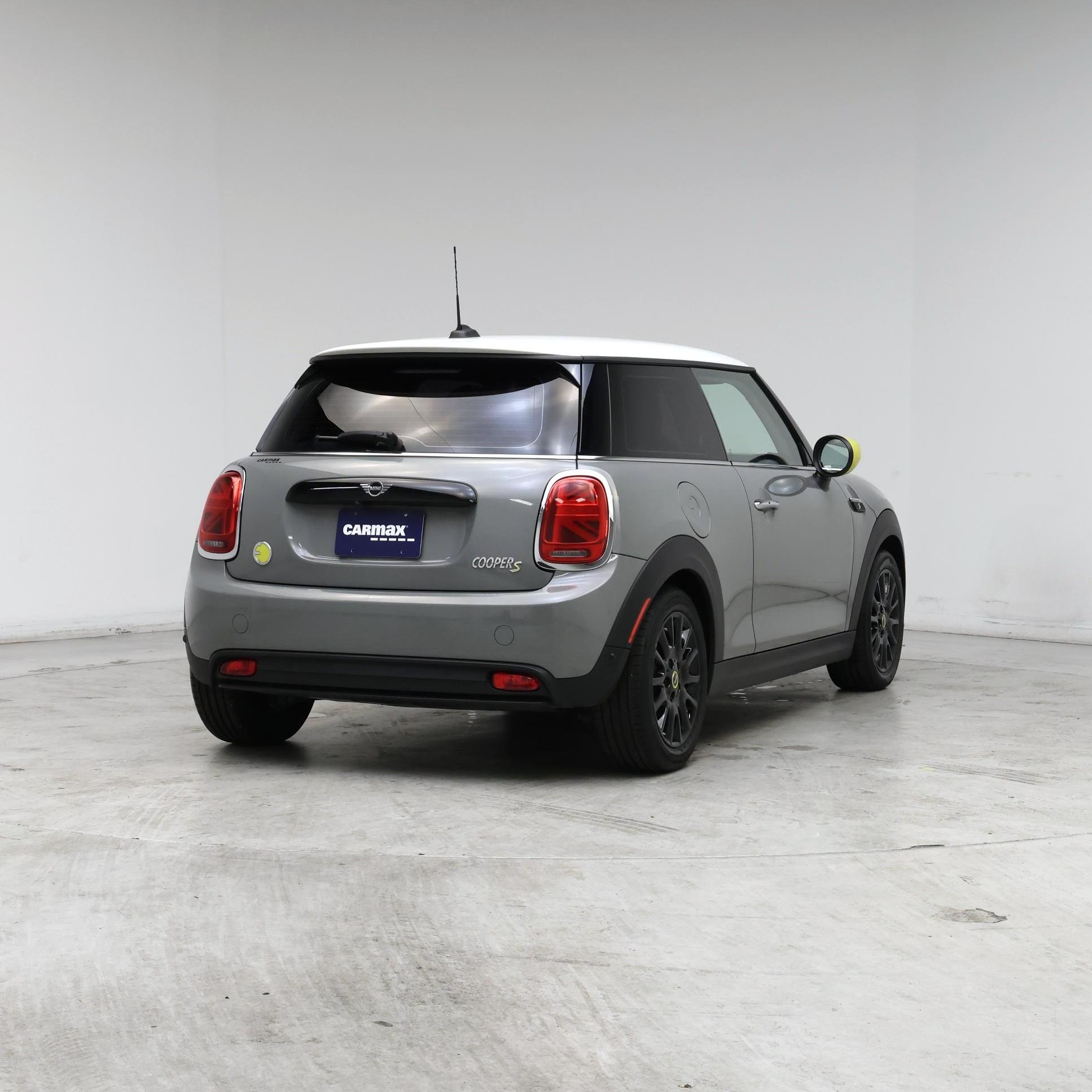 Thumbnail: 2022 MINI Cooper Hardtop - 8