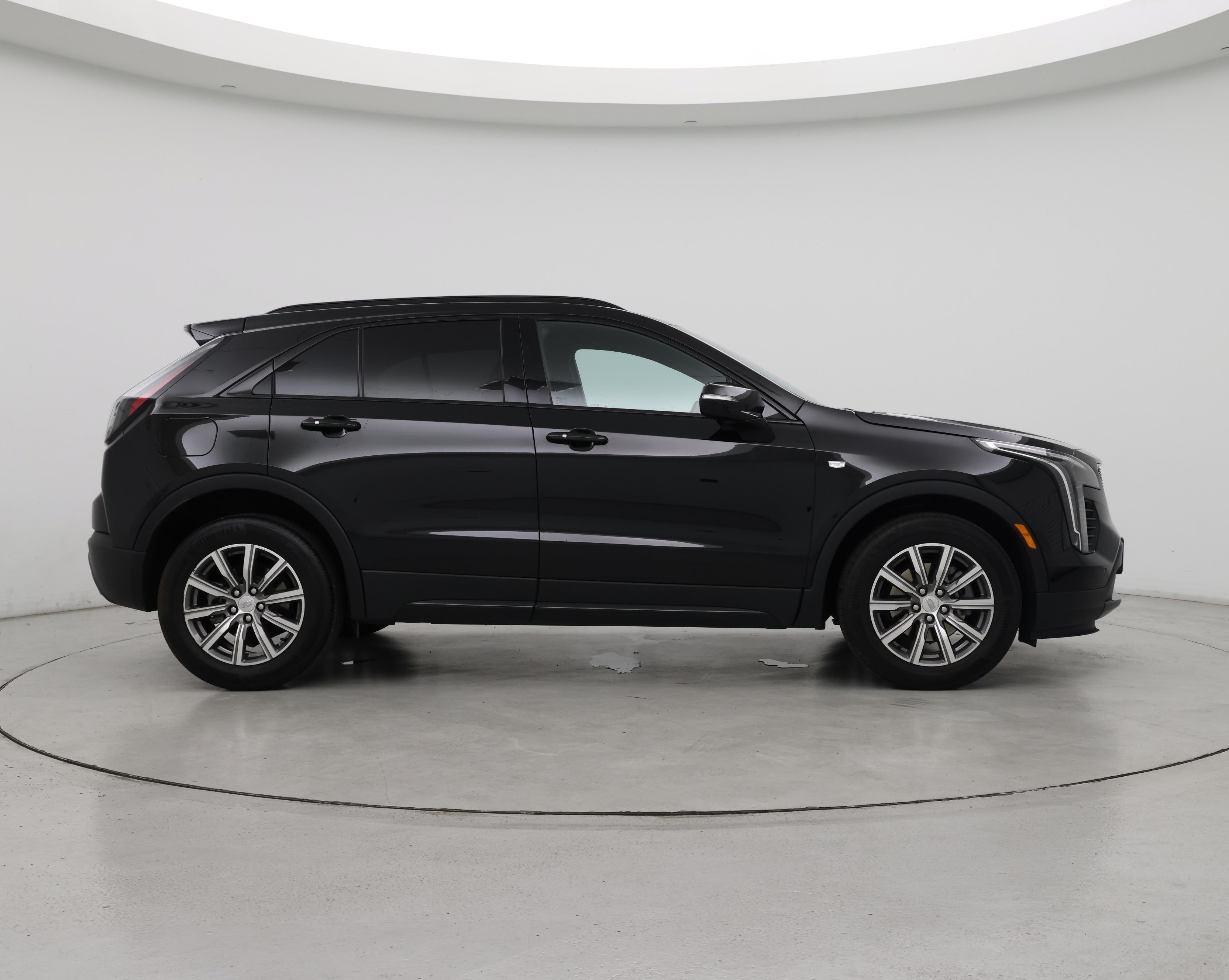 Thumbnail: 2023 Cadillac XT4 - 7