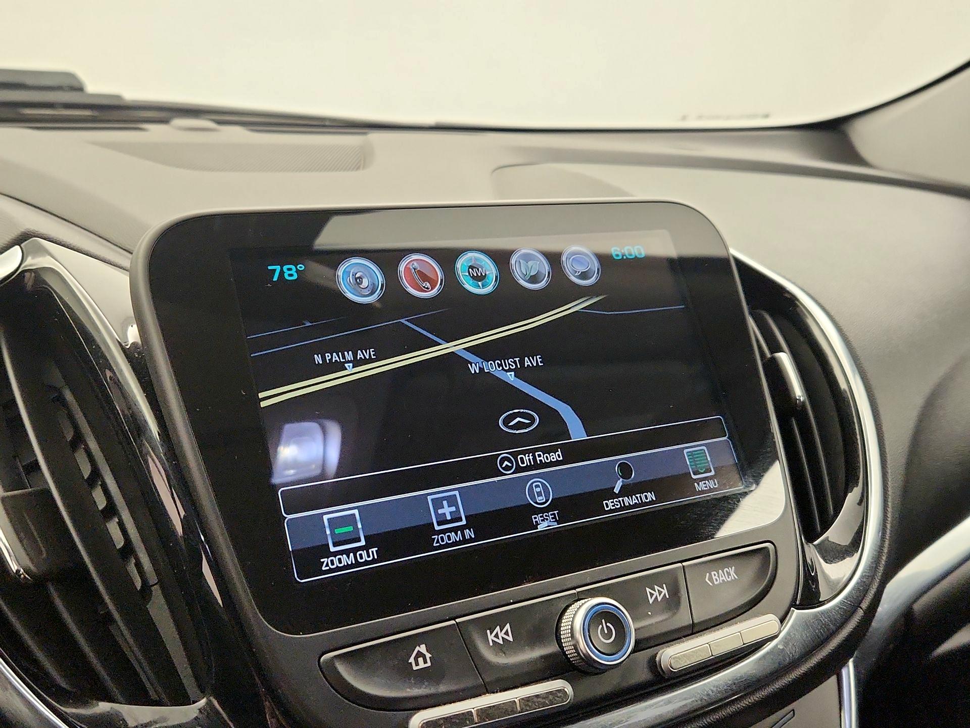 Thumbnail: 2018 Chevrolet Volt - 14