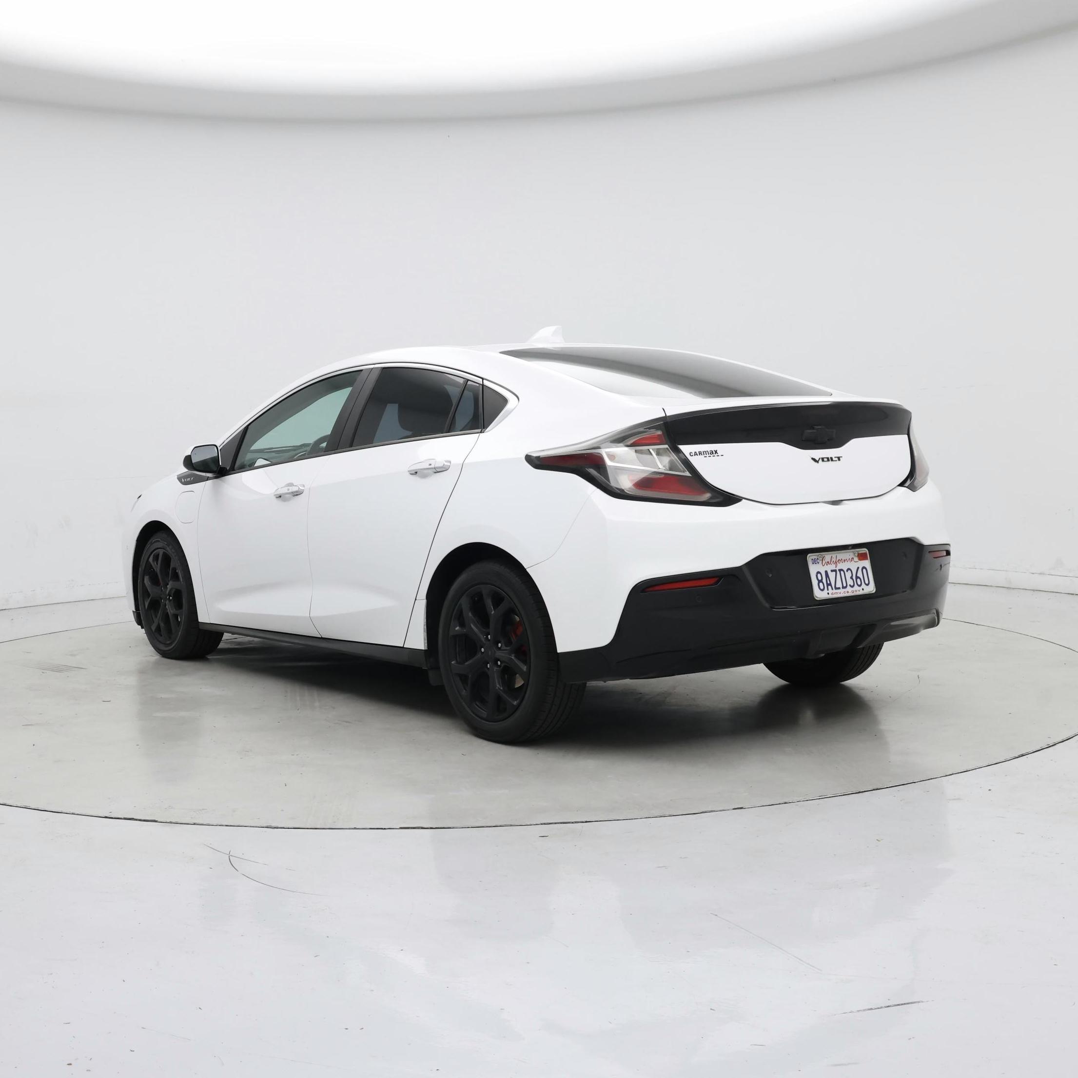 Thumbnail: 2018 Chevrolet Volt - 2