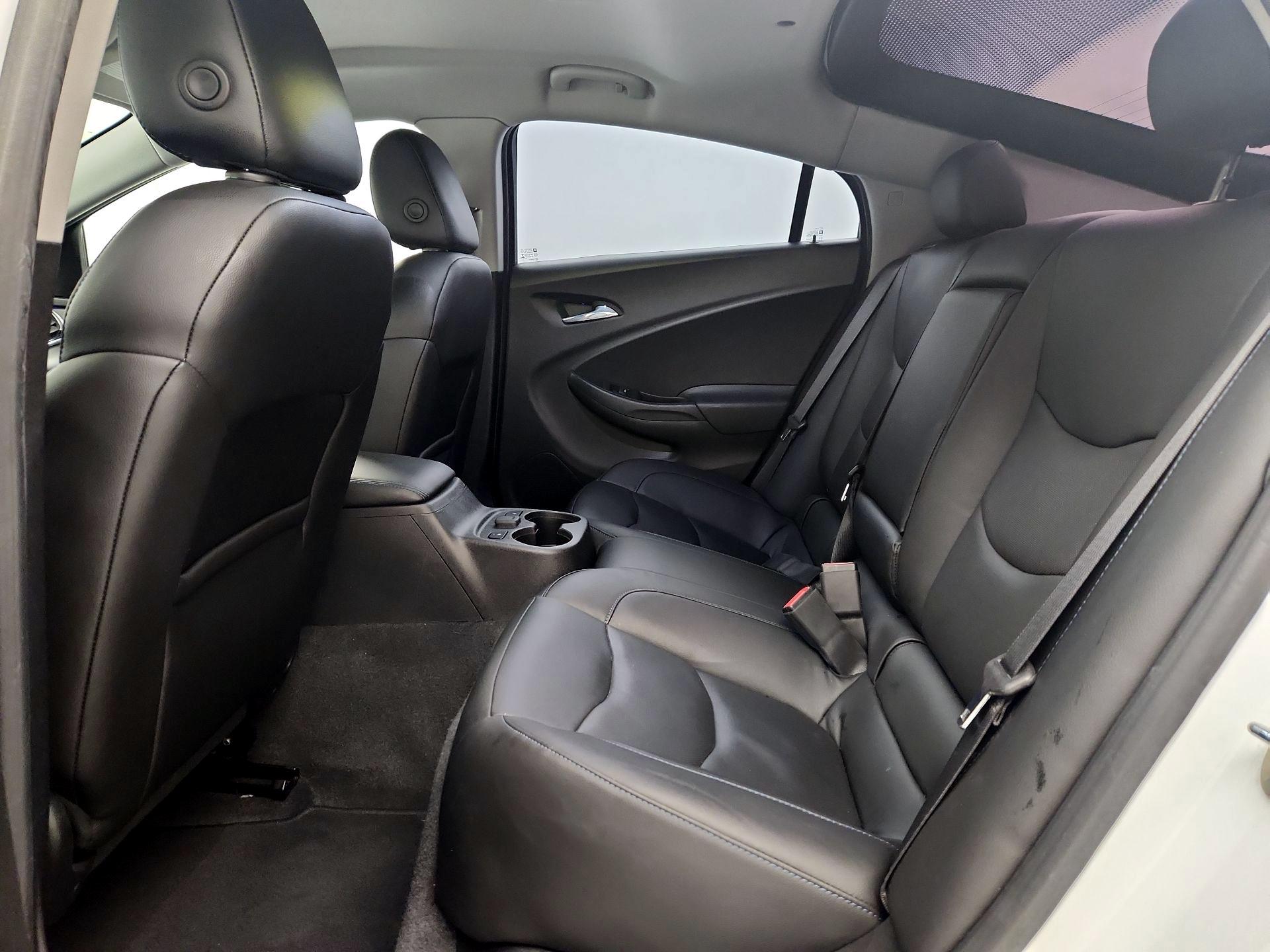Thumbnail: 2018 Chevrolet Volt - 20