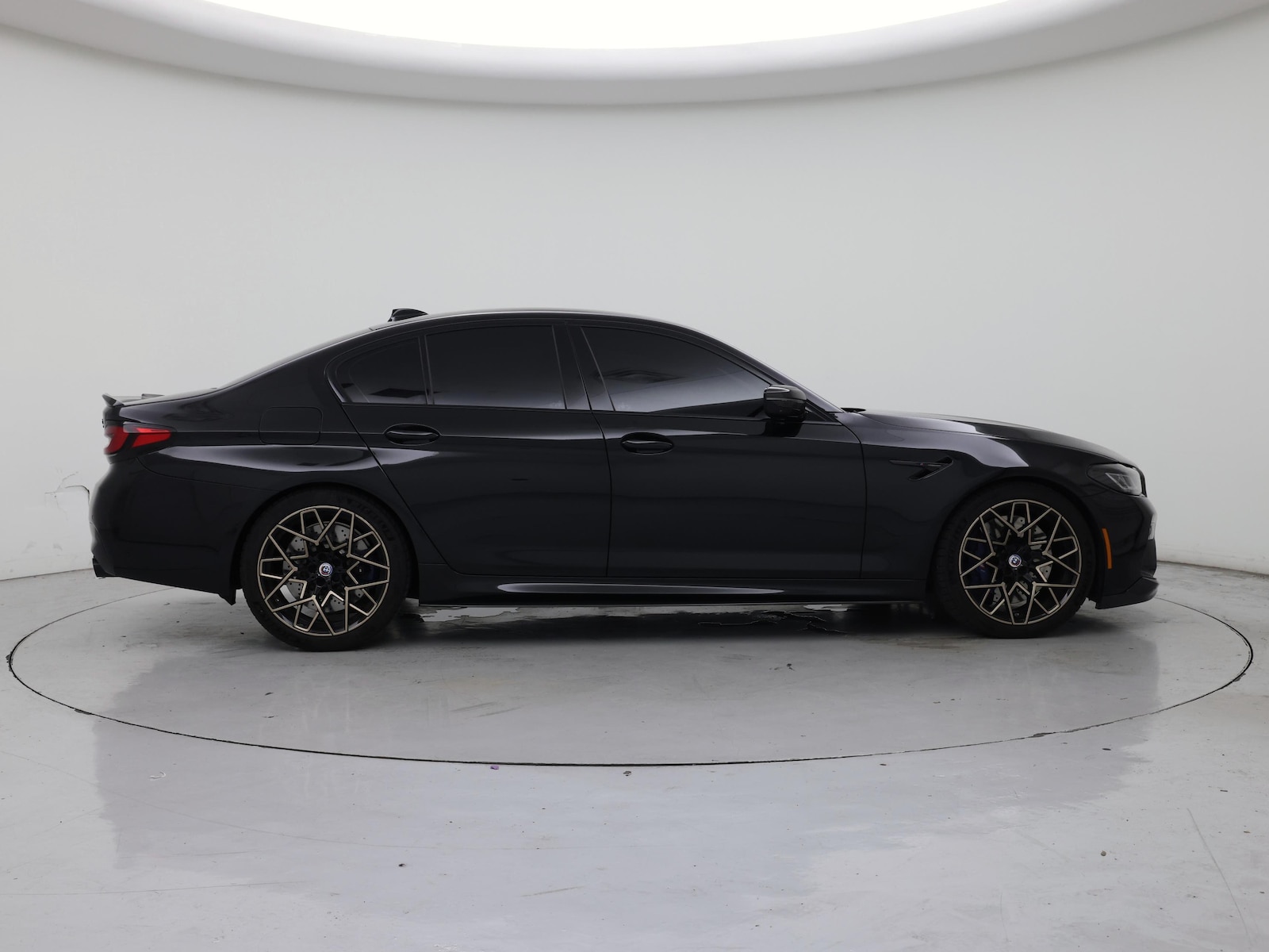 2023 BMW M5 Base - Photo 8