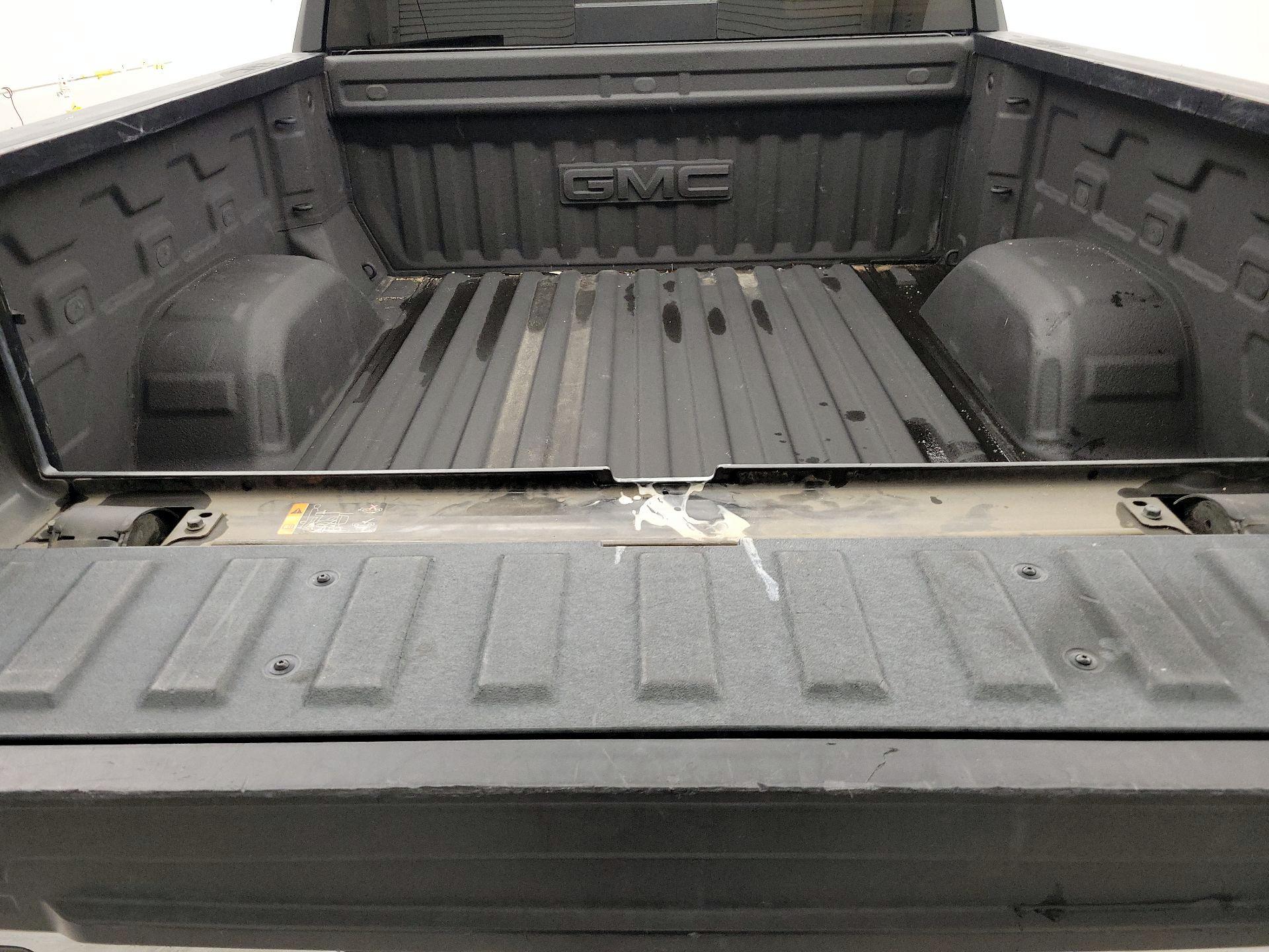 Thumbnail: 2022 GMC Sierra 1500 - 20