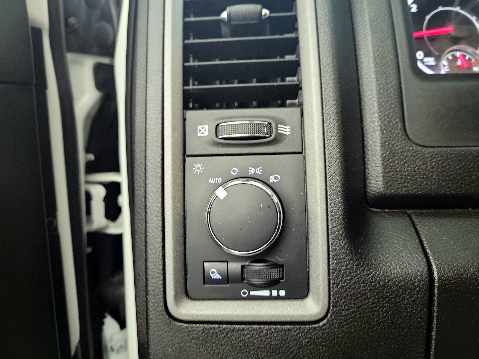2021 RAM Ram 1500 Classic Tradesman - Photo 14