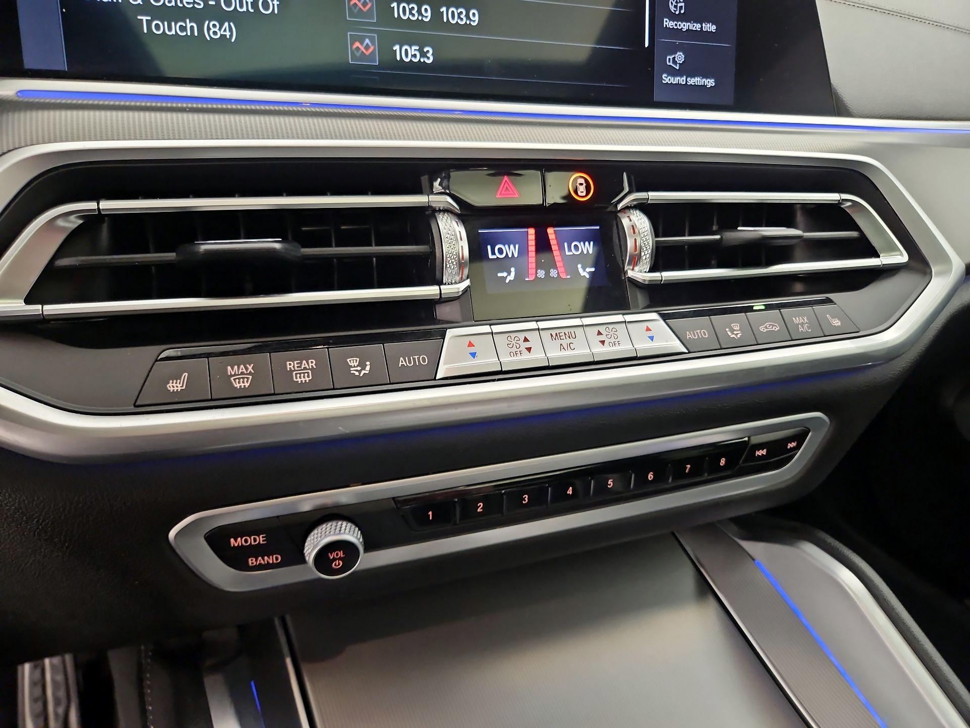 Thumbnail: 2023 BMW X6 - 17