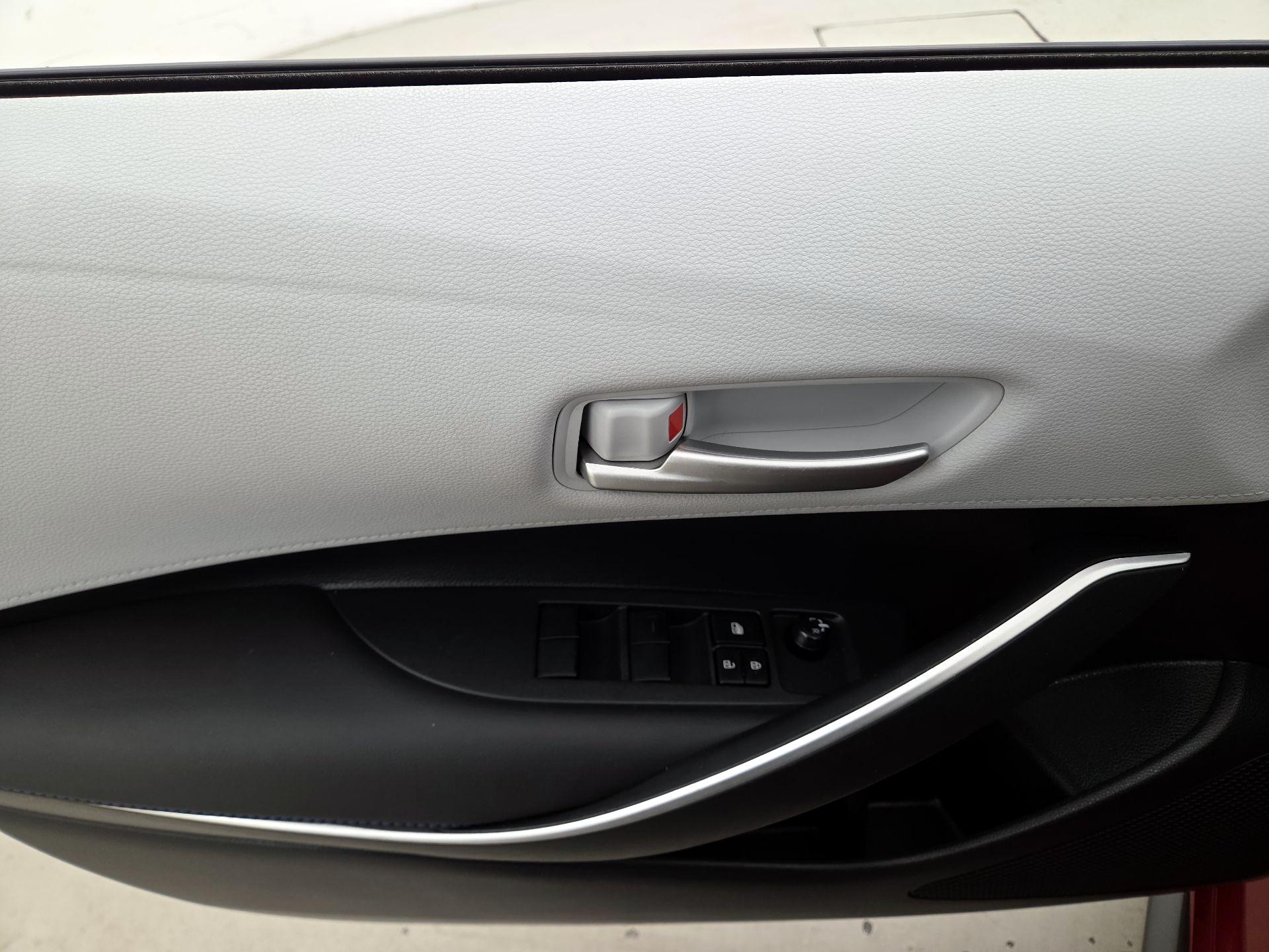 Thumbnail: 2020 Toyota Corolla - 12