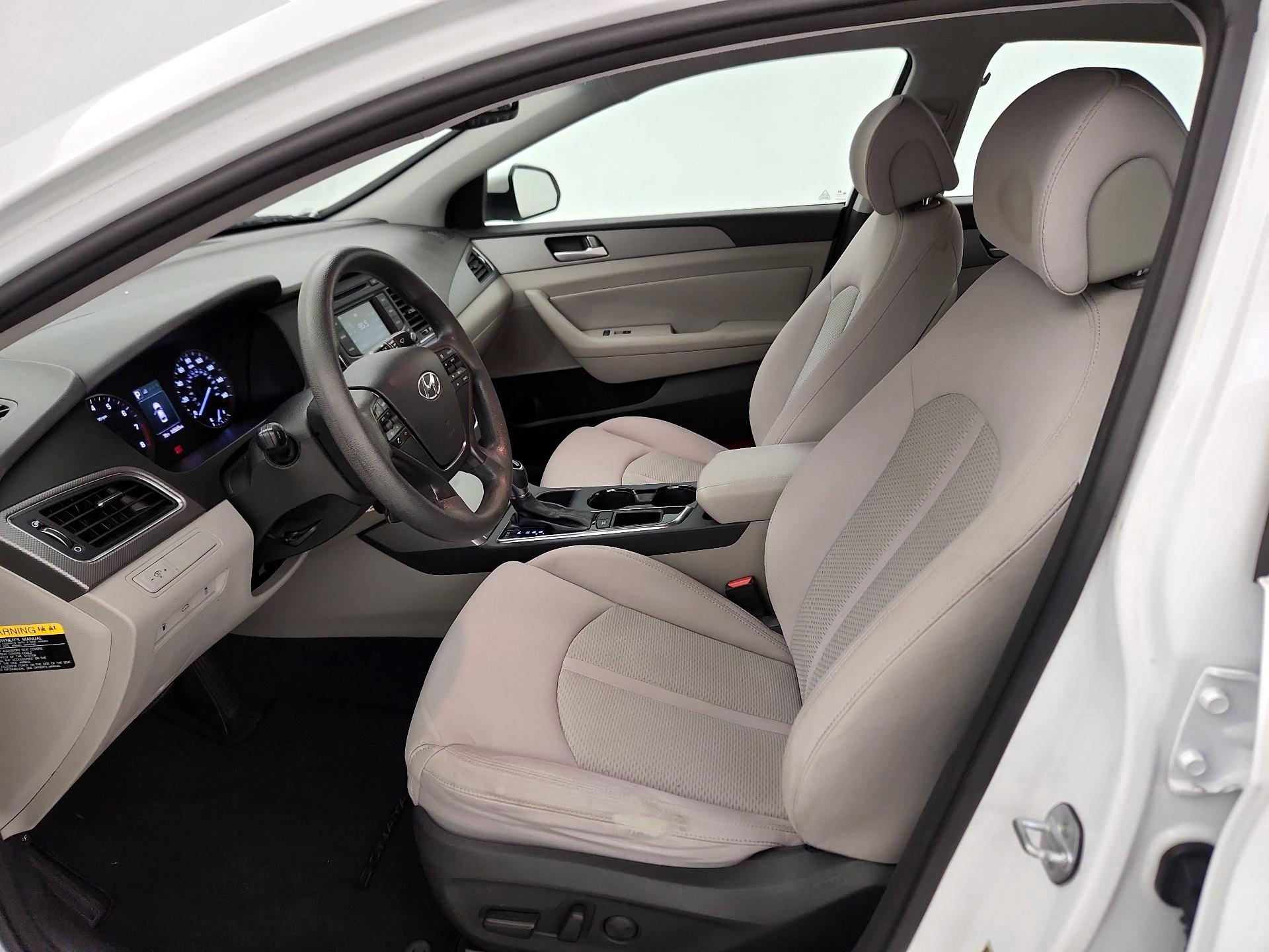 Thumbnail: 2015 Hyundai Sonata - 11
