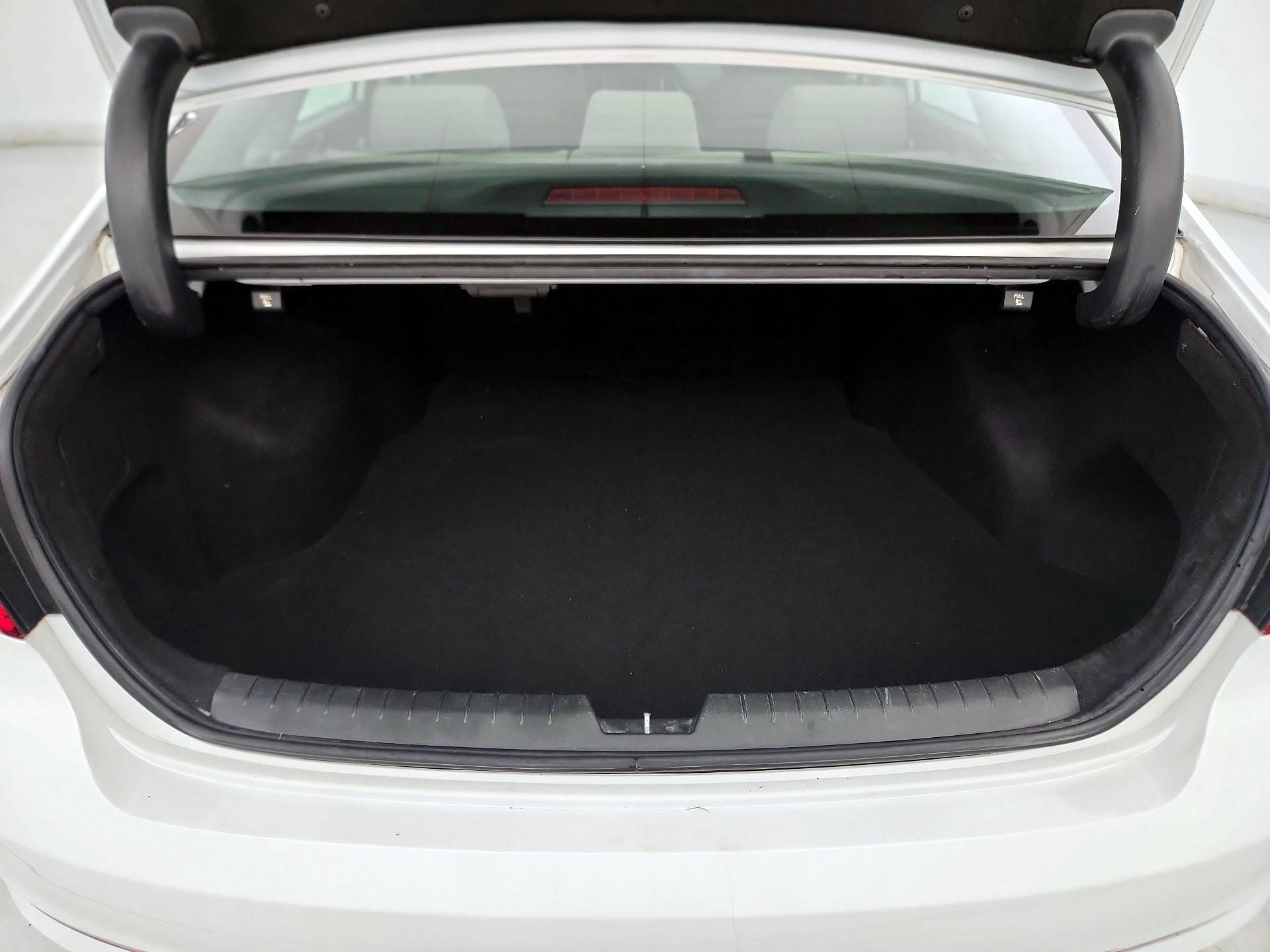 Thumbnail: 2015 Hyundai Sonata - 20