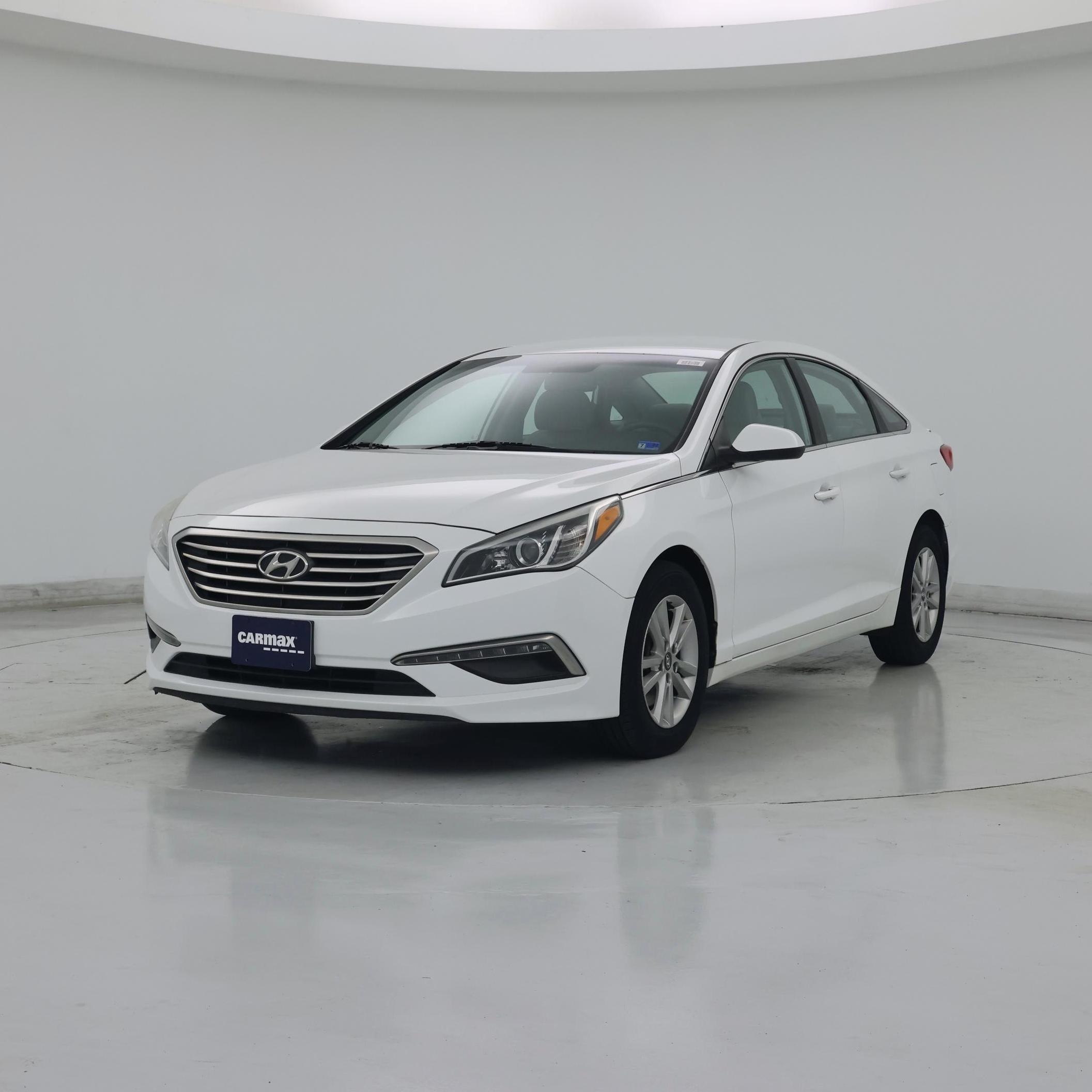 Thumbnail: 2015 Hyundai Sonata - 4
