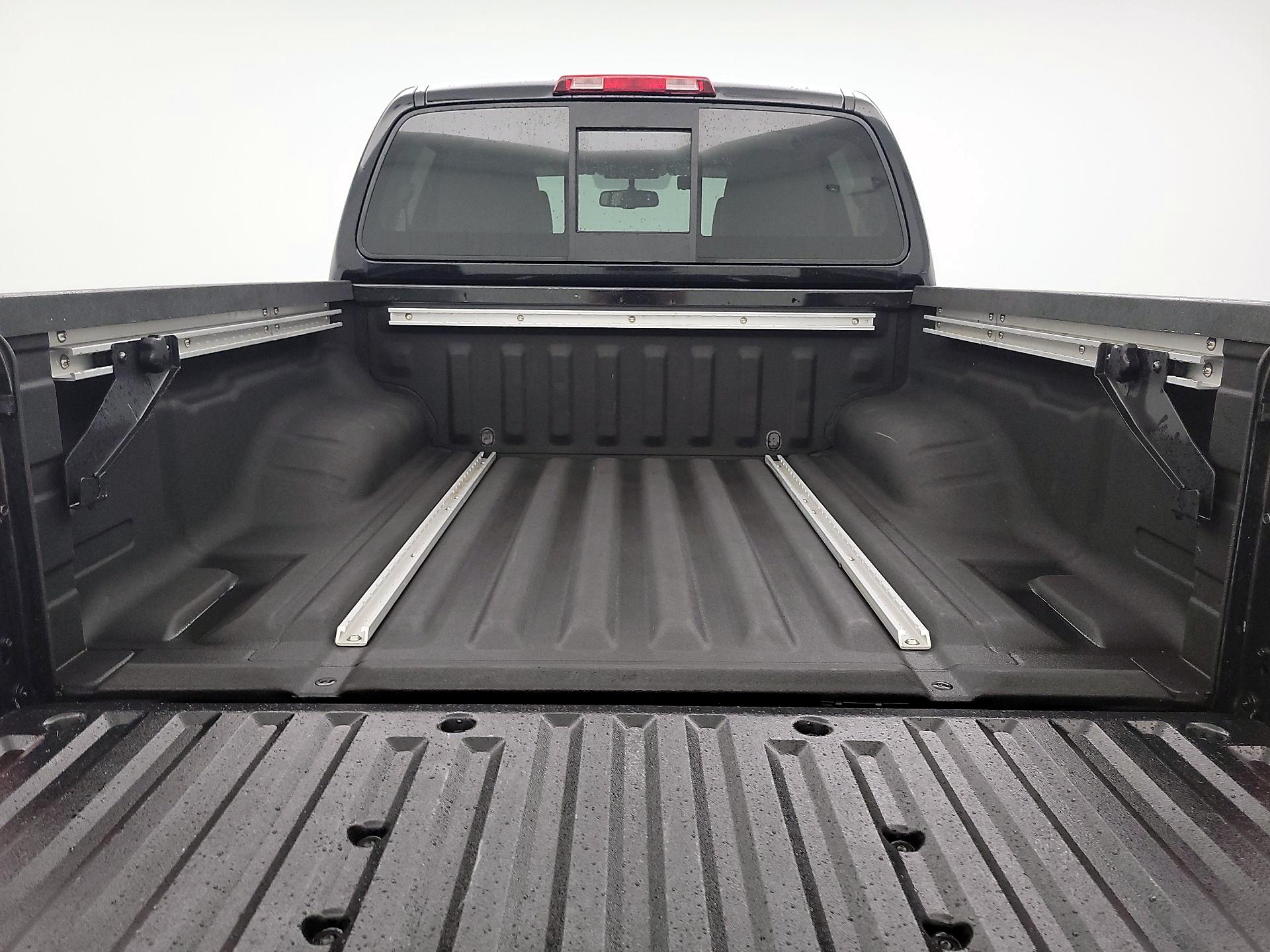 Thumbnail: 2021 Nissan Frontier - 20