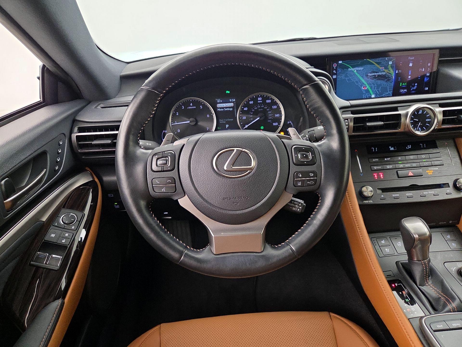 Thumbnail: 2021 Lexus RC - 10