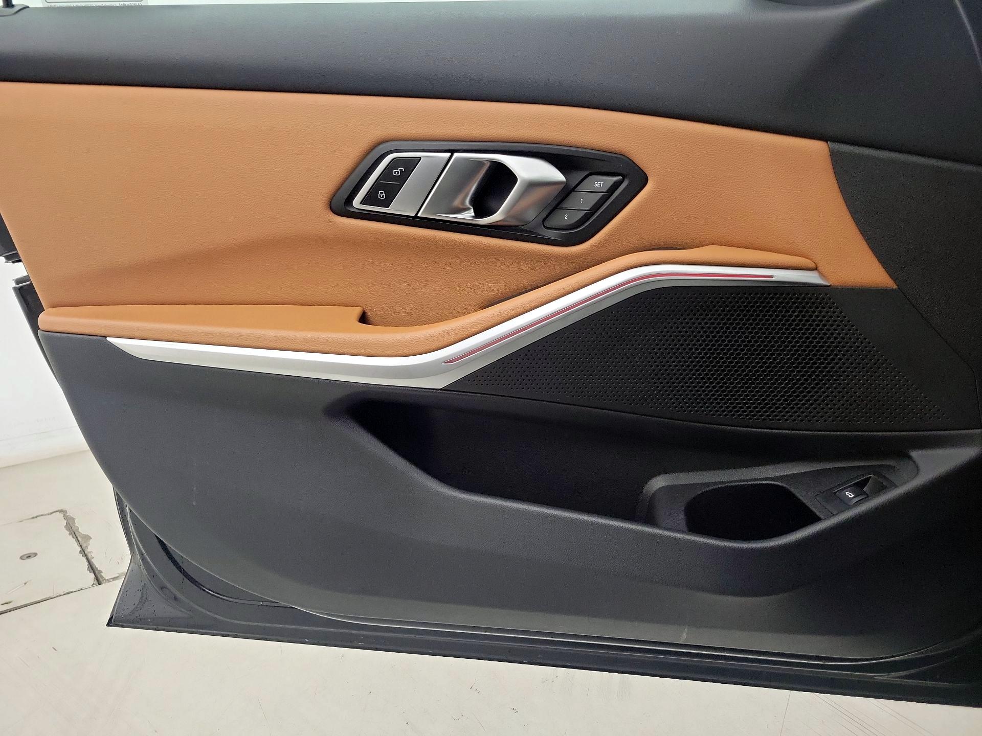 Thumbnail: 2023 BMW 3 Series - 12