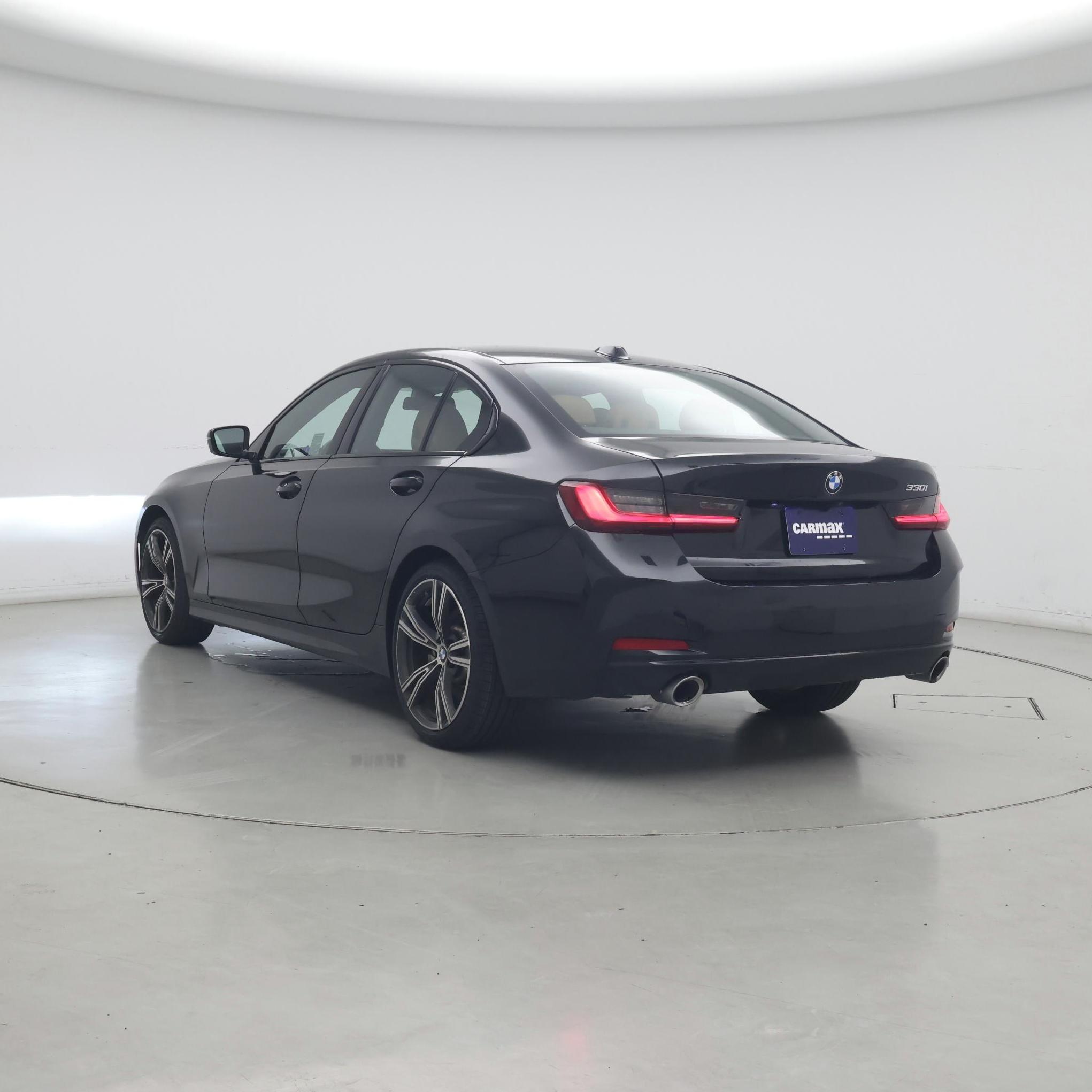 Thumbnail: 2023 BMW 3 Series - 2
