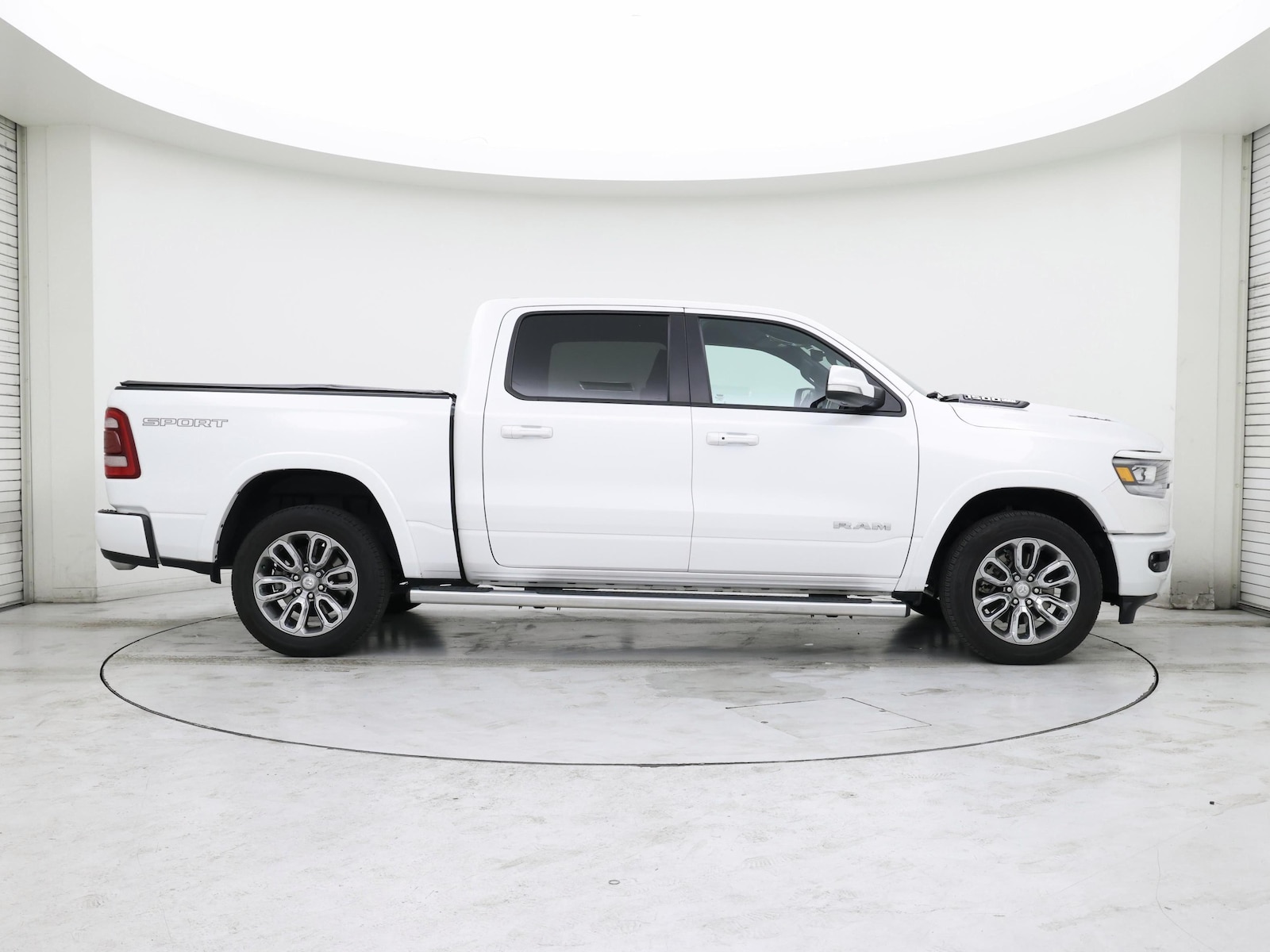 2022 RAM Ram 1500 Pickup Laramie - Photo 8
