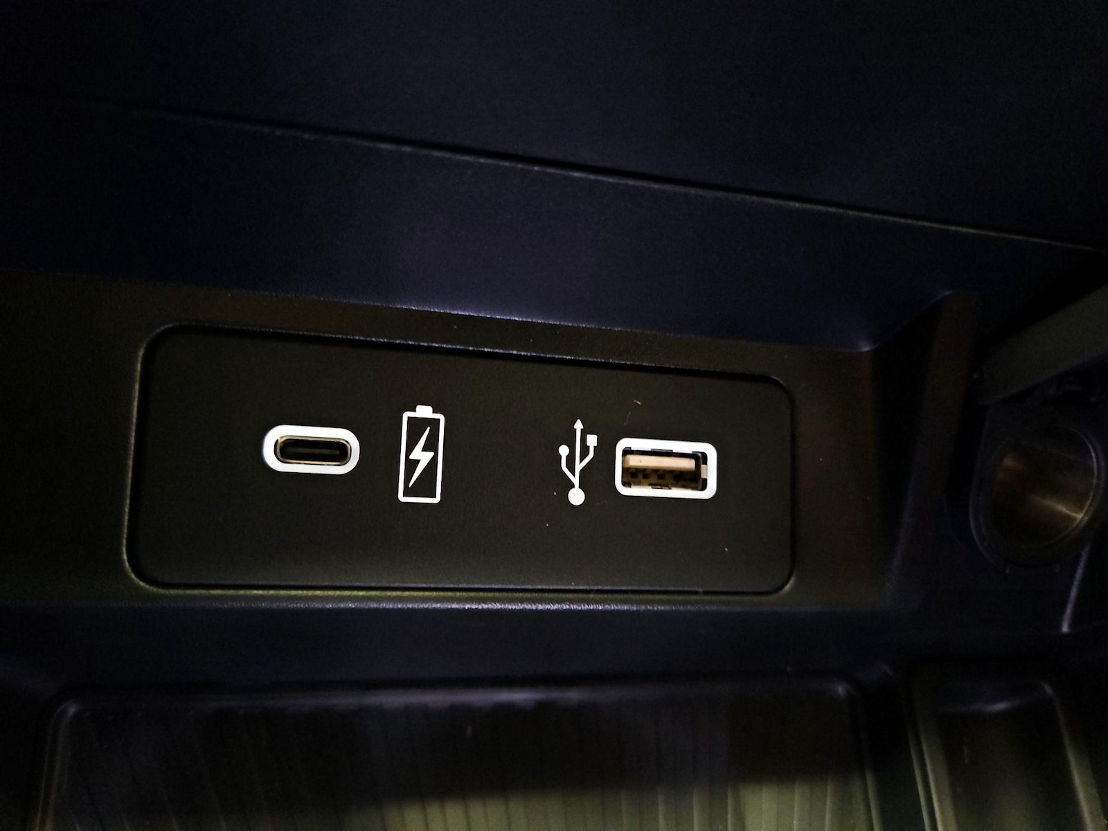 2025 Acura TLX A-SPEC Package - Photo 20