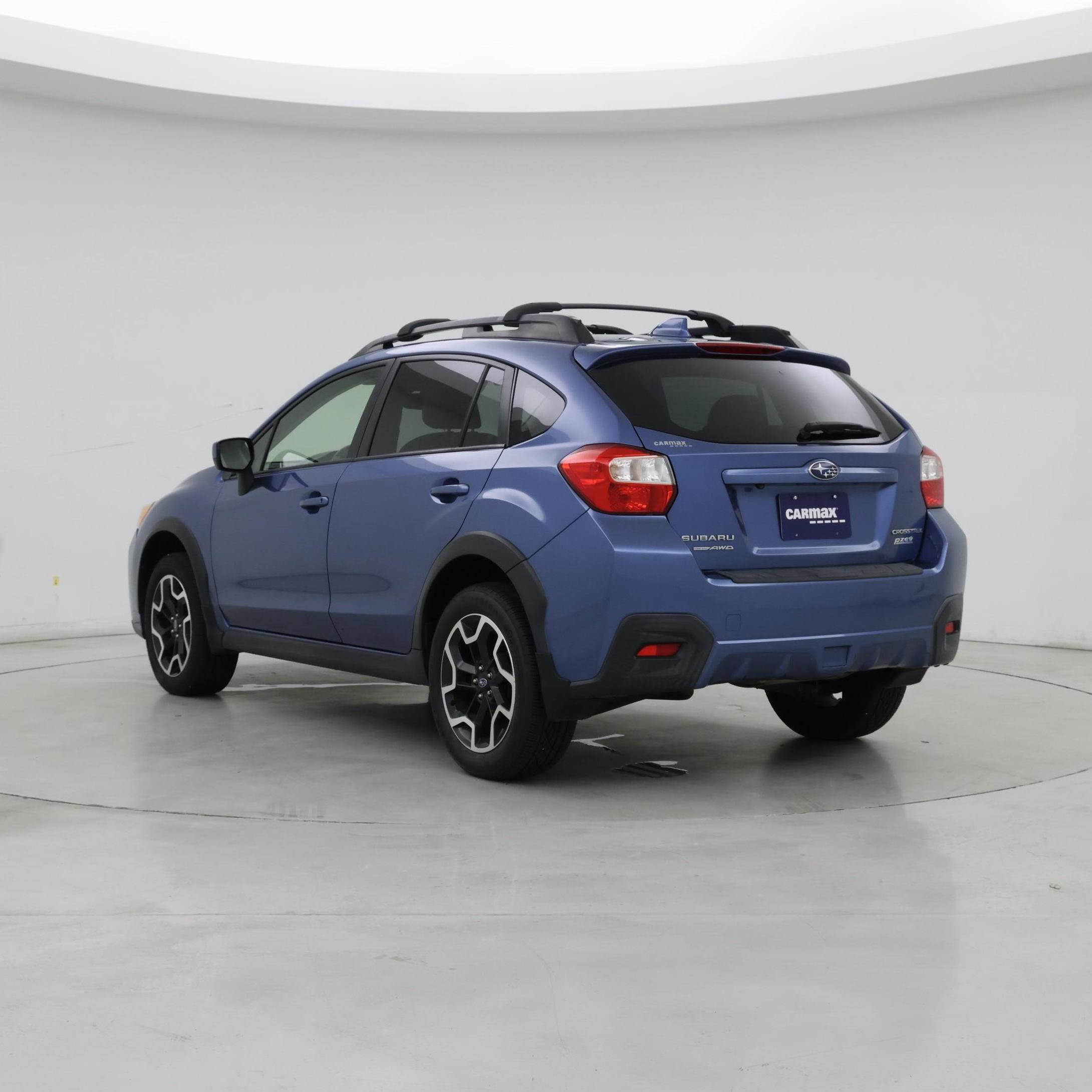 Thumbnail: 2016 Subaru XV Crosstrek - 2